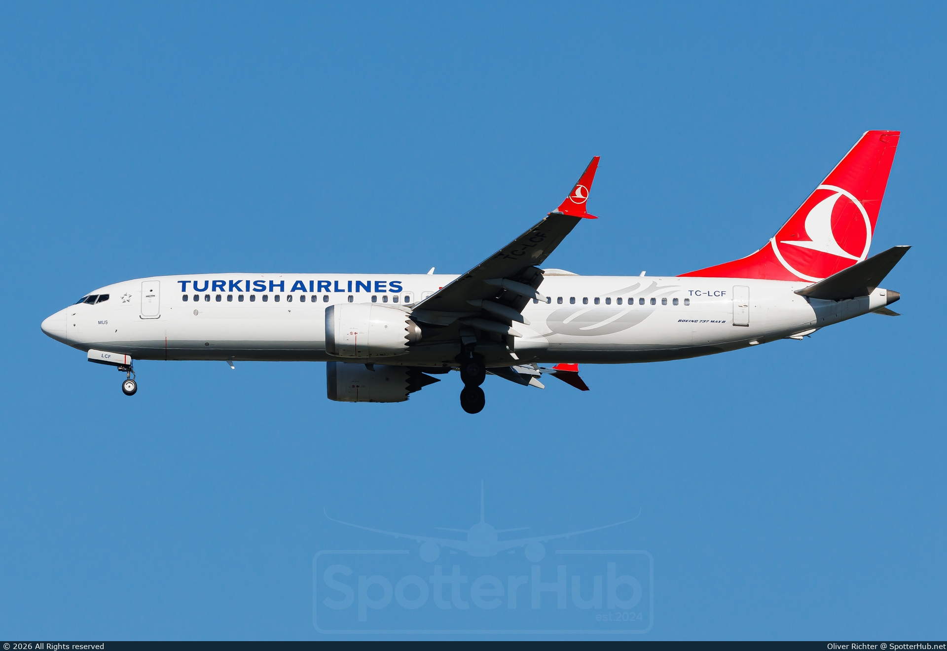 Photo of TC-LCF - Boeing 737 MAX 8 operated by Turkish Airlines