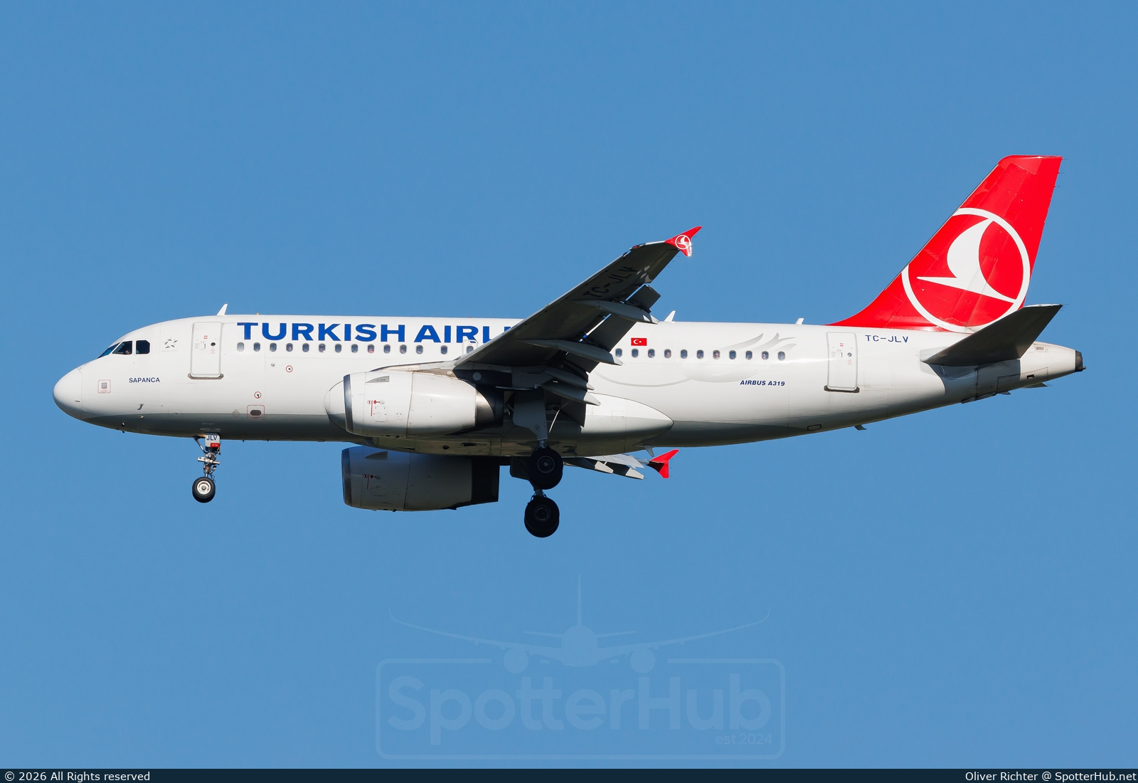 Photo of TC-JLV - Airbus A319-132 operated by Turkish Airlines
