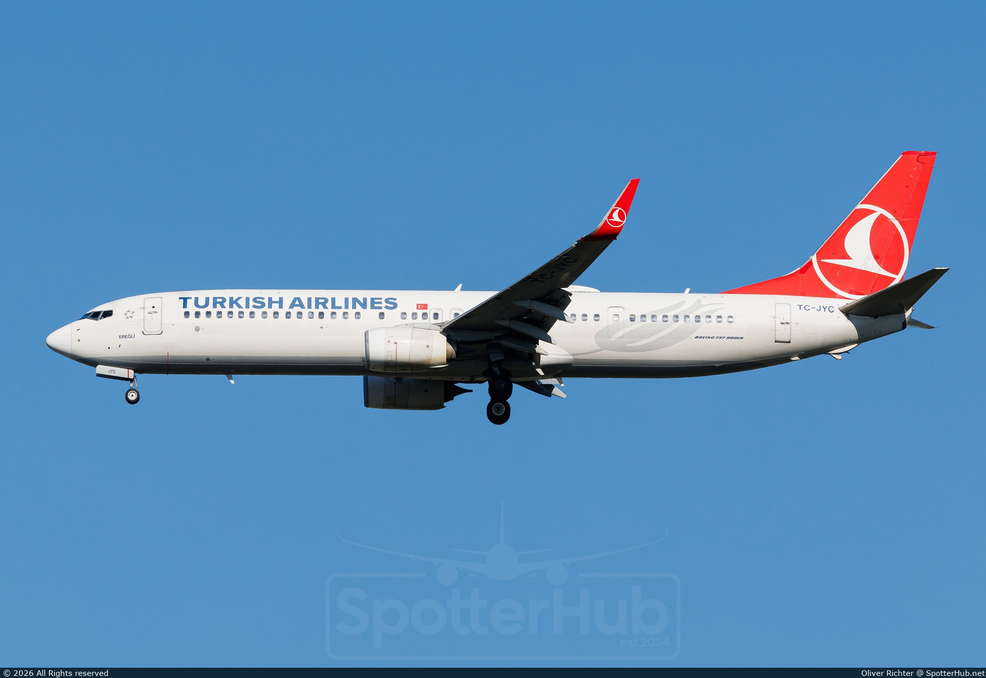 Photo of TC-JYC - Boeing 737-9F2(ER) operated by Turkish Airlines