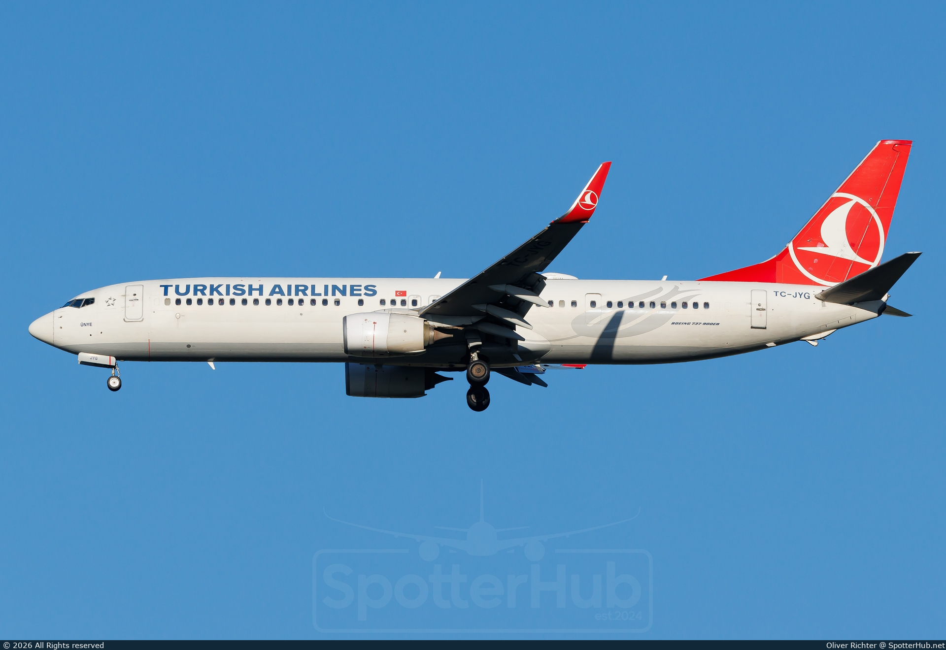 Photo of TC-JYG - Boeing 737-9F2(ER) operated by Turkish Airlines