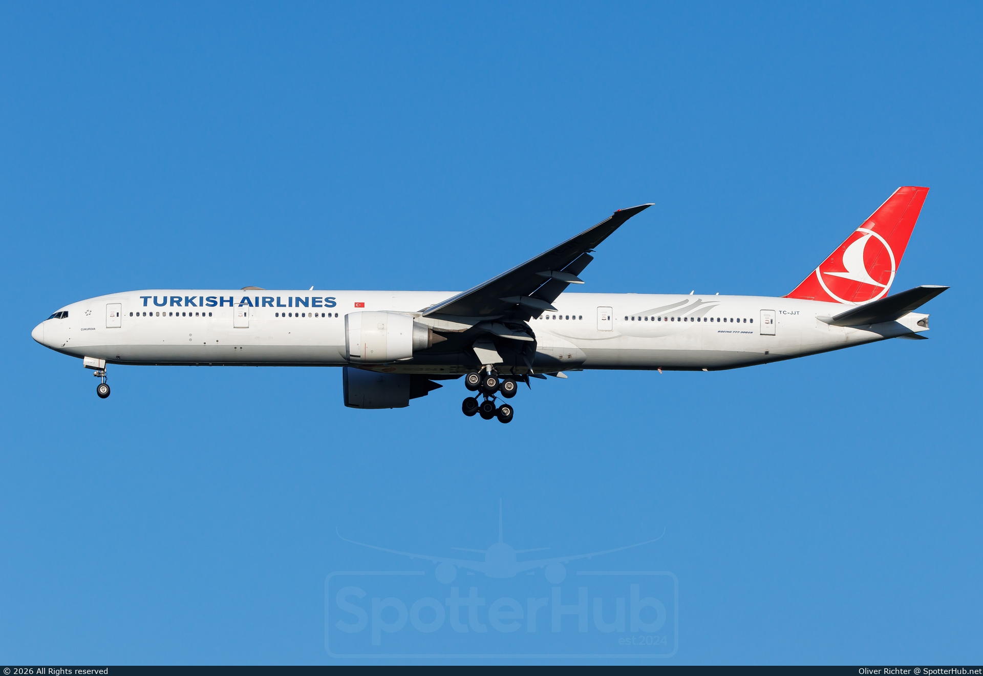Photo of TC-JJT - Boeing 777-3F2(ER) operated by Turkish Airlines