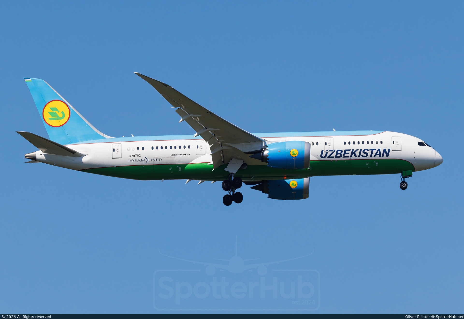 Photo of UK78702 - Boeing 787-8 Dreamliner operated by Uzbekistan Airways