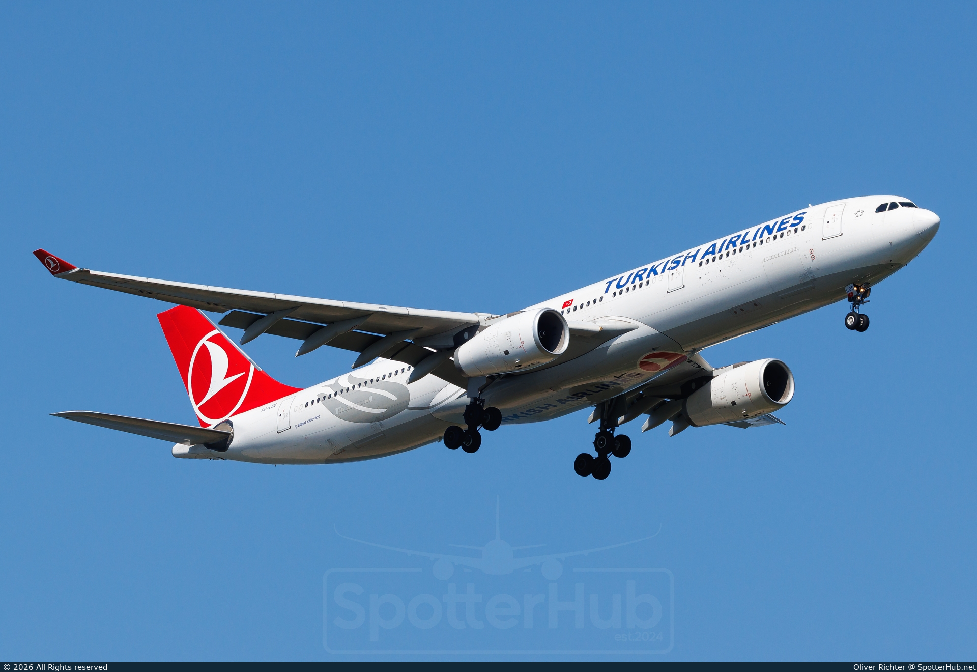 Photo of TC-LOC - Airbus A330-343 operated by Turkish Airlines