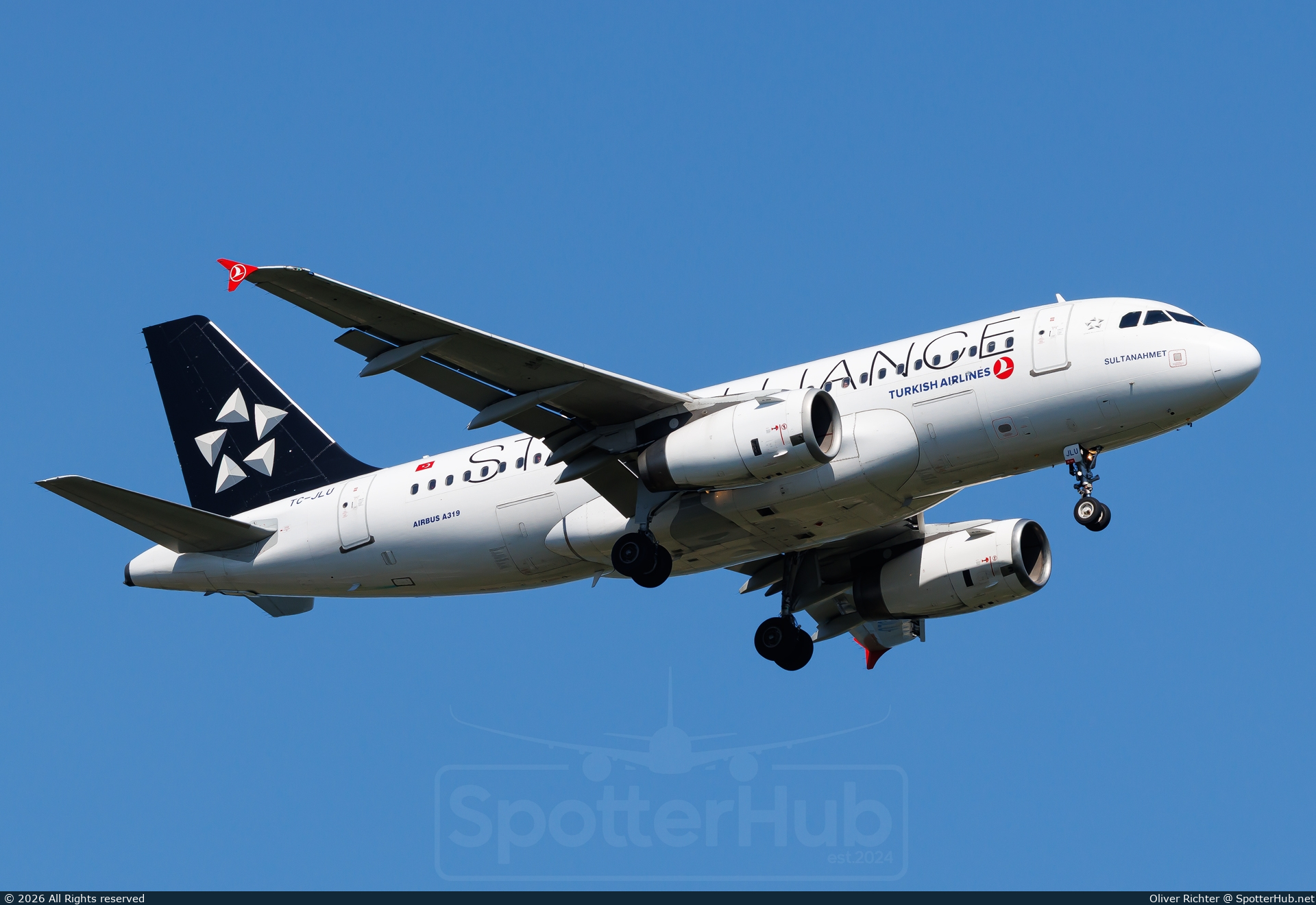 Photo of TC-JLU - Airbus A319-132 operated by Turkish Airlines