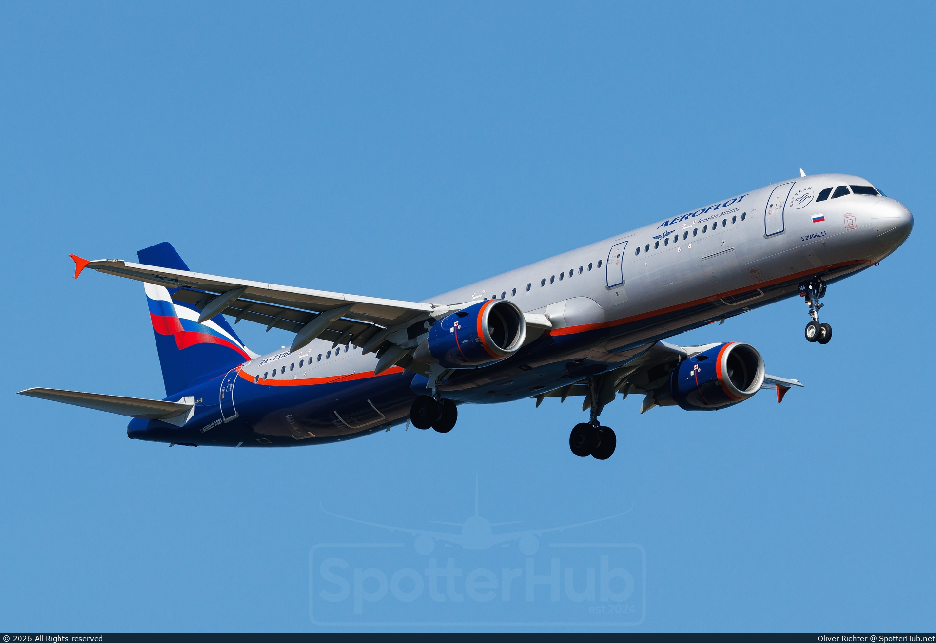 Photo of RA-73164 - Airbus A321-211 operated by Aeroflot