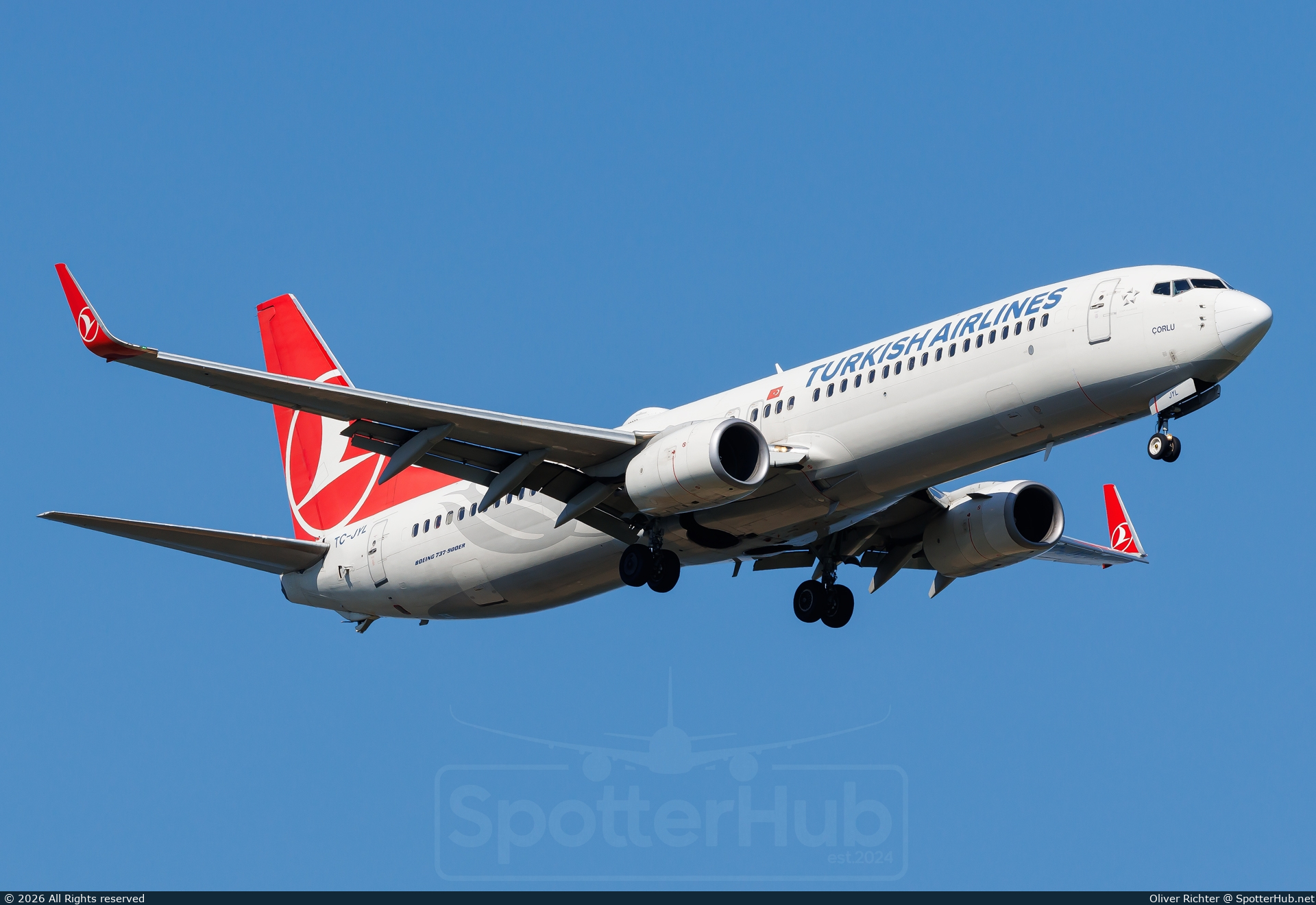 Photo of TC-JYL - Boeing 737-9F2(ER) operated by Turkish Airlines