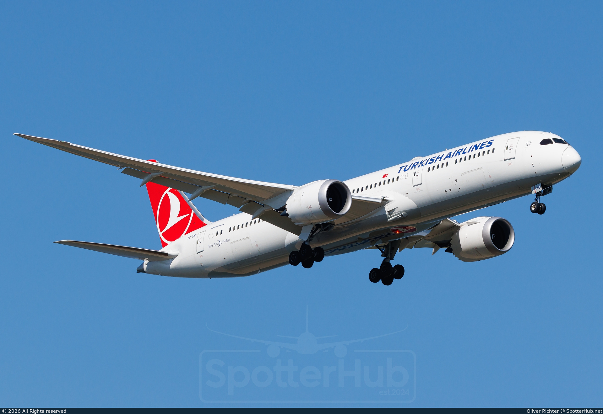 Photo of TC-LMD - Boeing 787-9 Dreamliner operated by Turkish Airlines