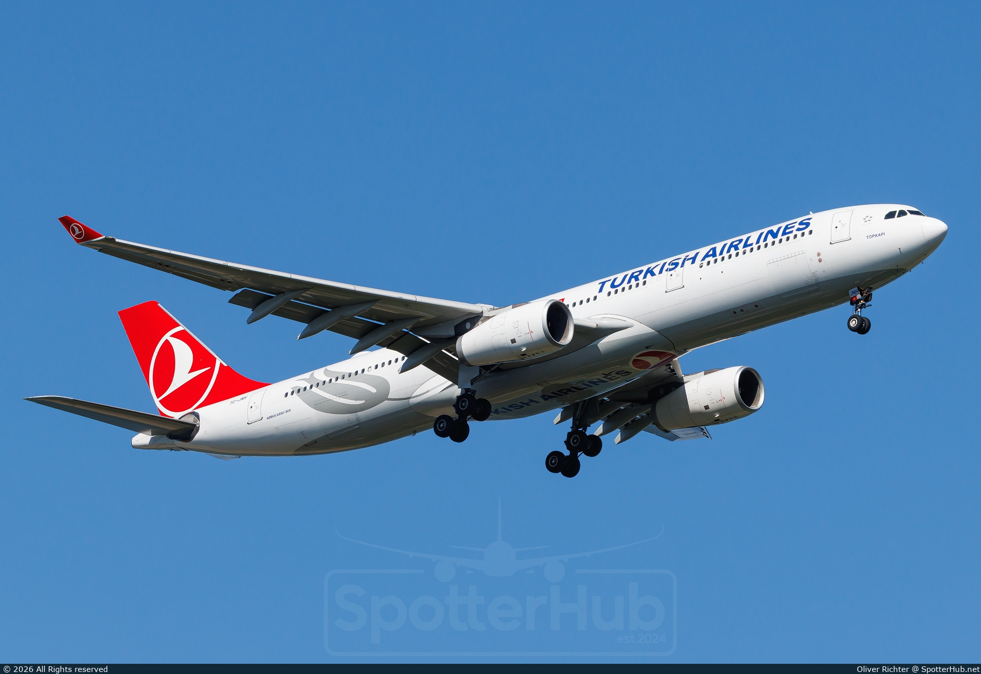Photo of TC-JNH - Airbus A330-343 operated by Turkish Airlines