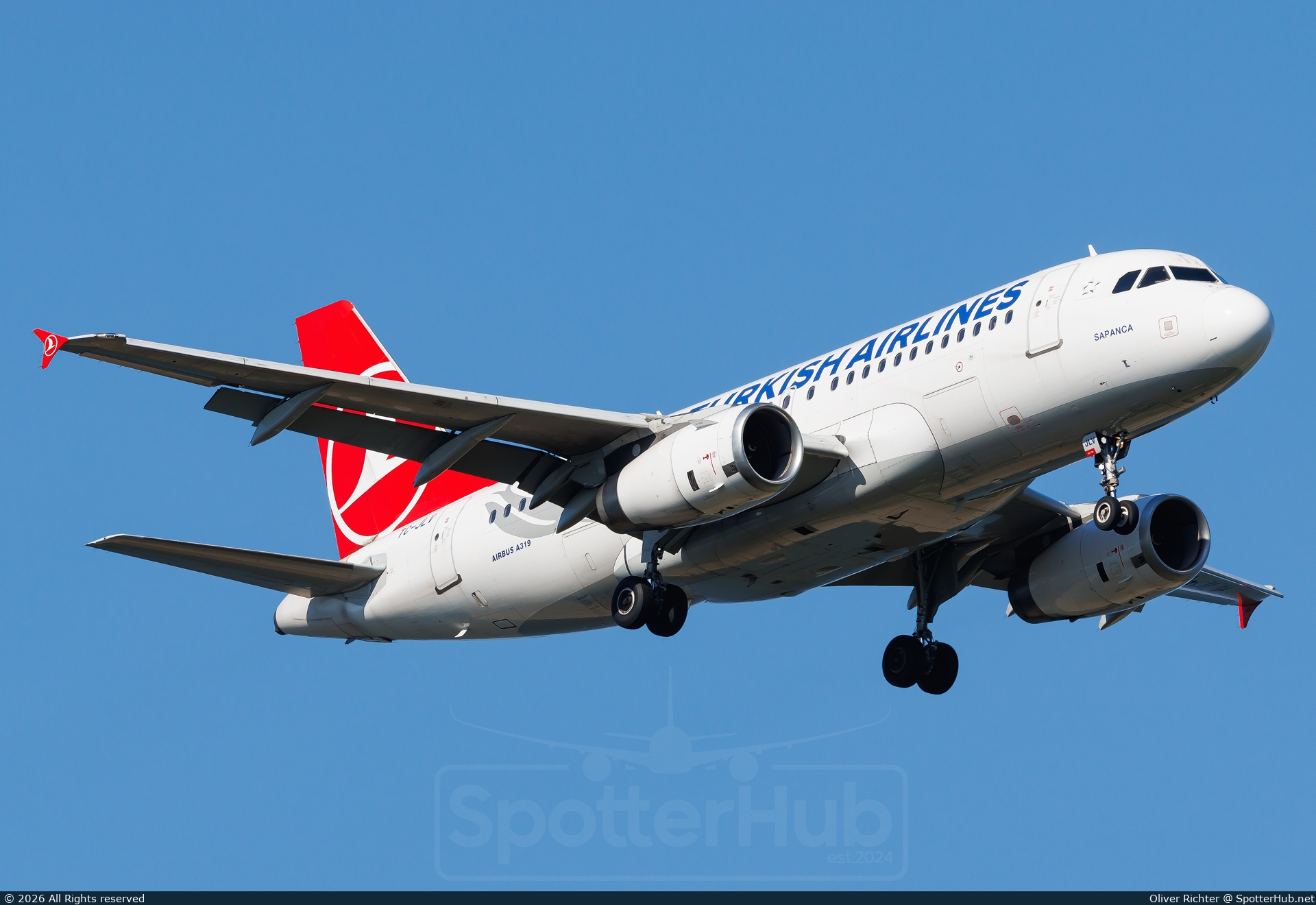 Photo of TC-JLV - Airbus A319-132 operated by Turkish Airlines