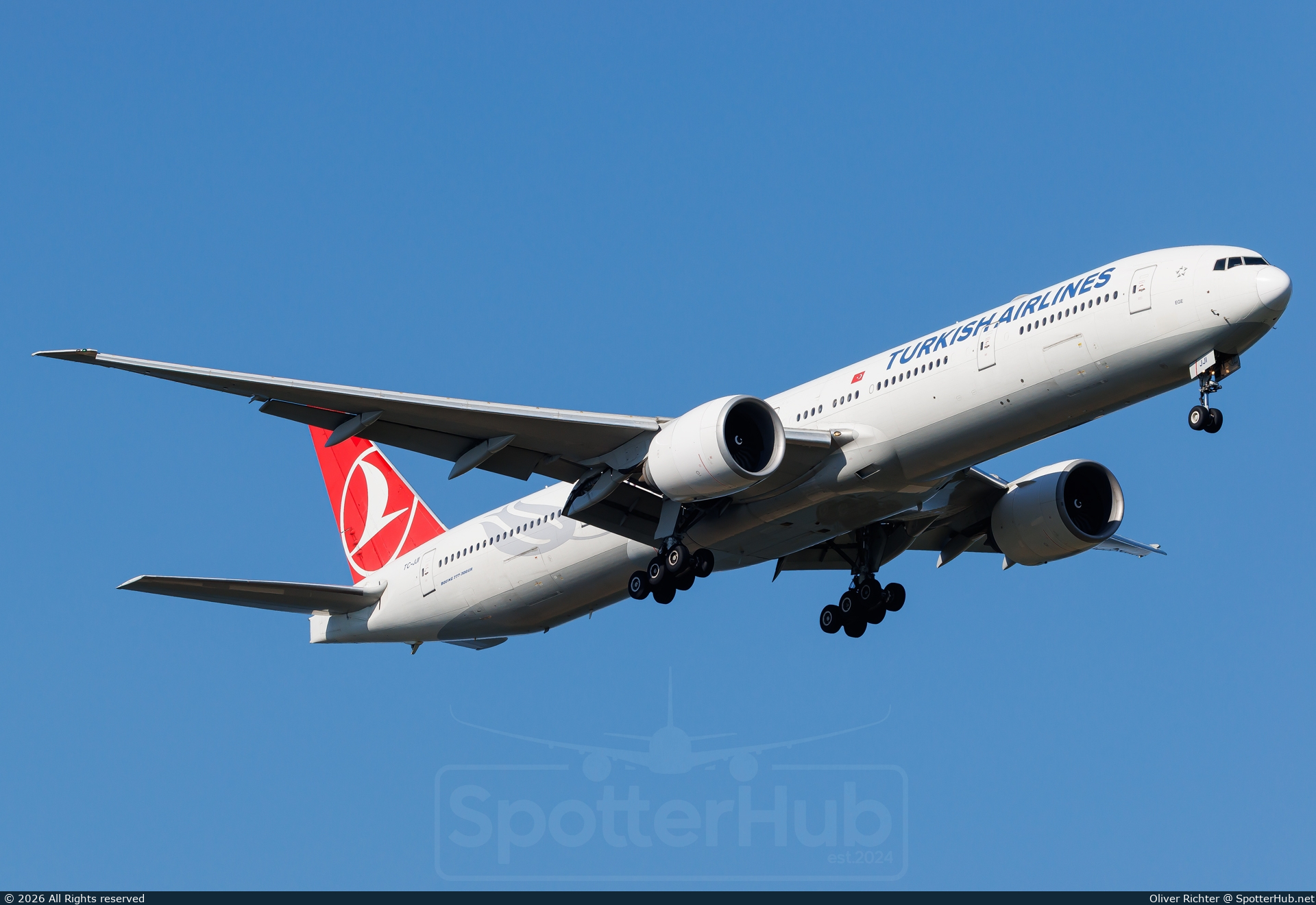 Photo of TC-JJI - Boeing 777-3F2(ER) operated by Turkish Airlines