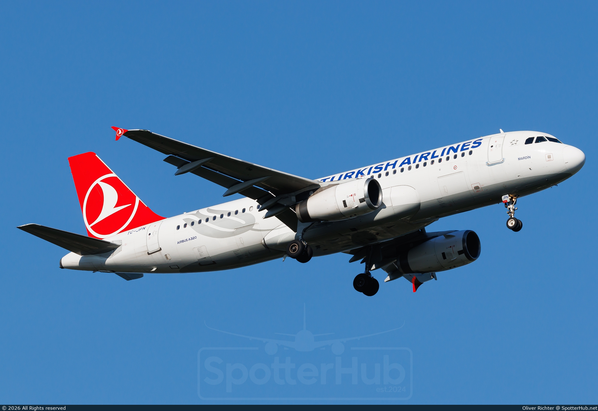 Photo of TC-JPN - Airbus A320-232 operated by Turkish Airlines