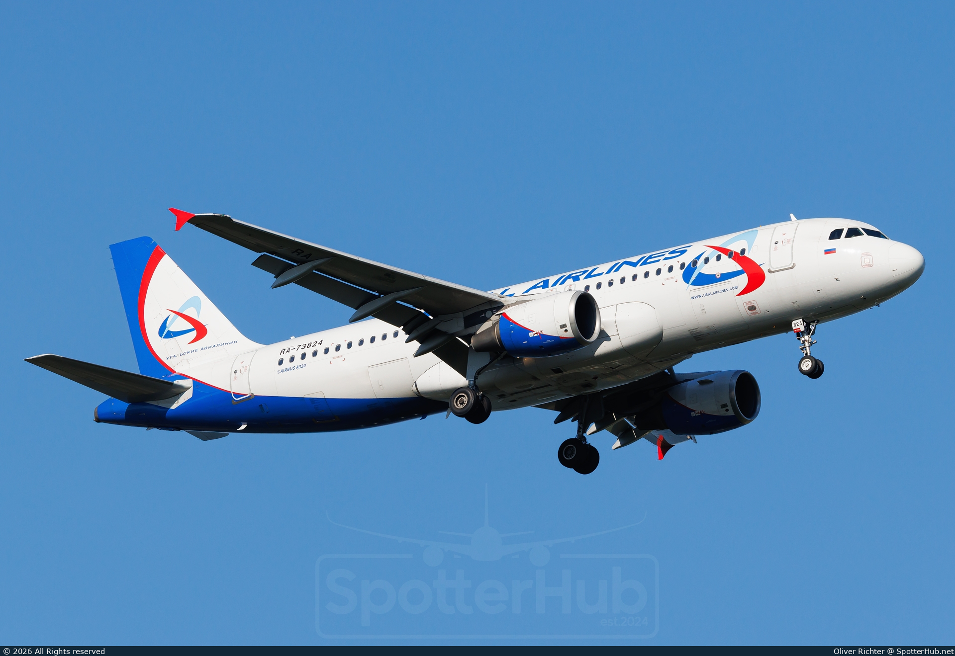 Photo of RA-73824 - Airbus A320-214 operated by Ural Airlines