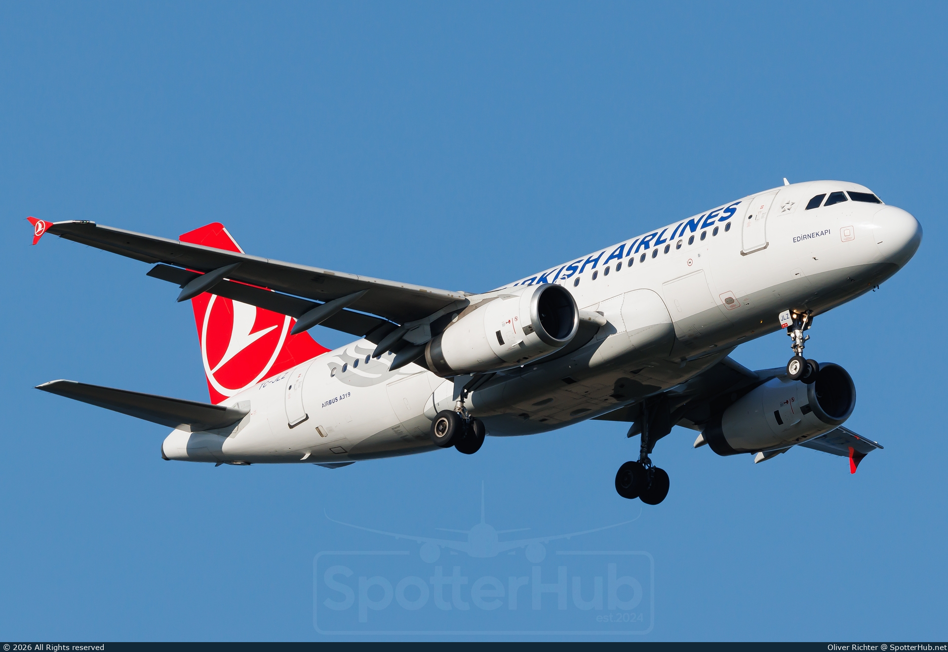 Photo of TC-JLZ - Airbus A319-132 operated by Turkish Airlines