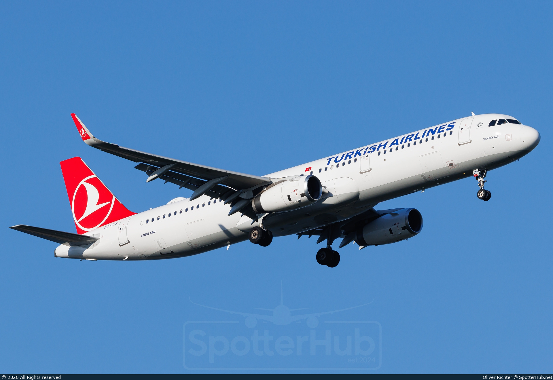 Photo of TC-JTP - Airbus A321-231 operated by Turkish Airlines