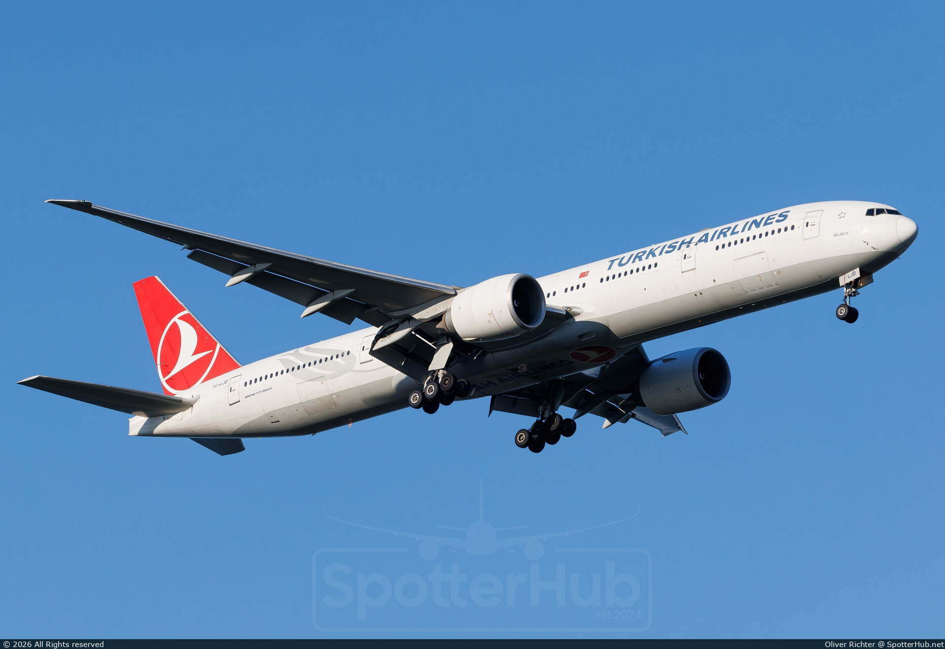 Photo of TC-LJD - Boeing 777-3F2(ER) operated by Turkish Airlines