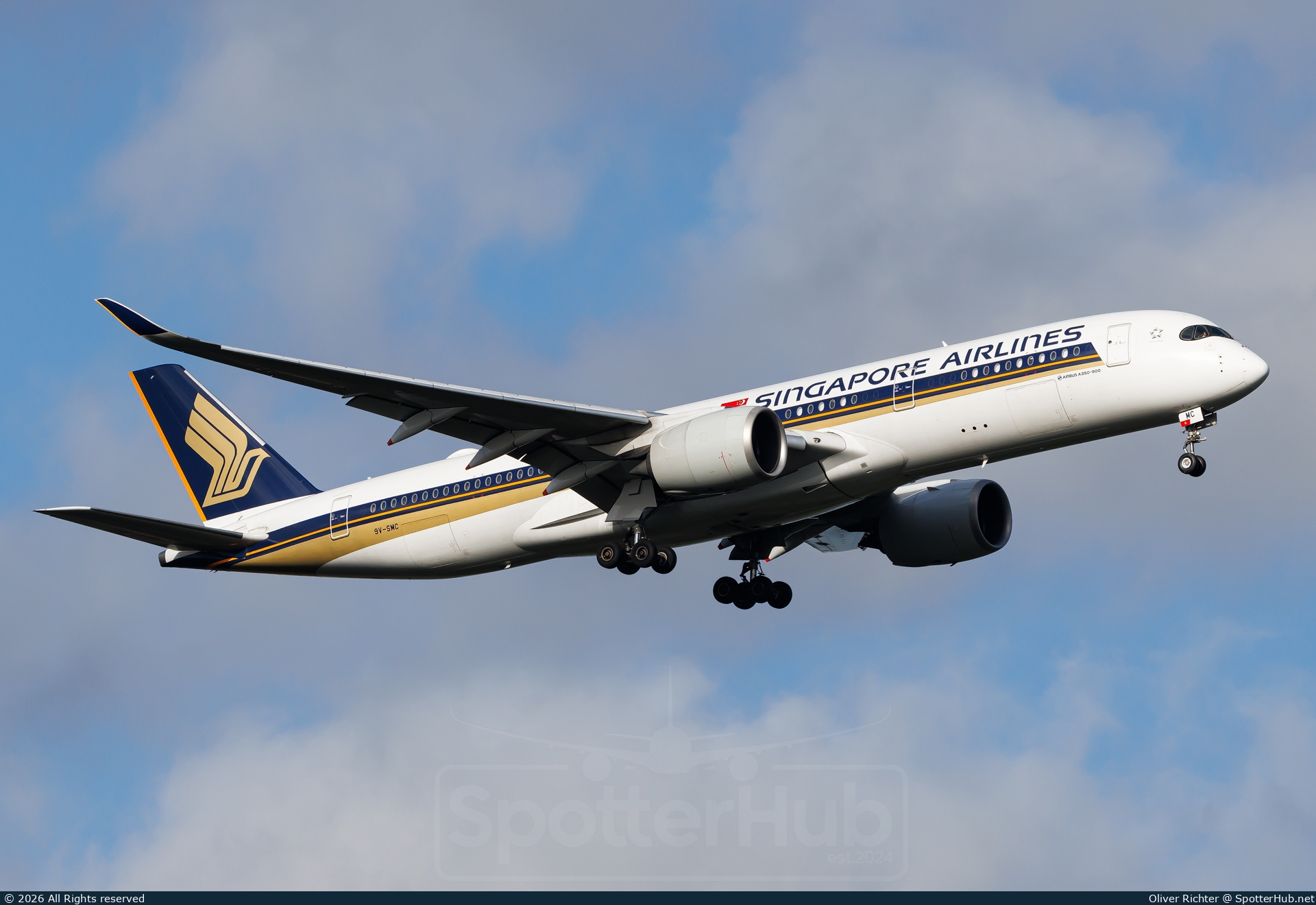 Photo of 9V-SMC - Airbus A350-941 operated by Singapore Airlines