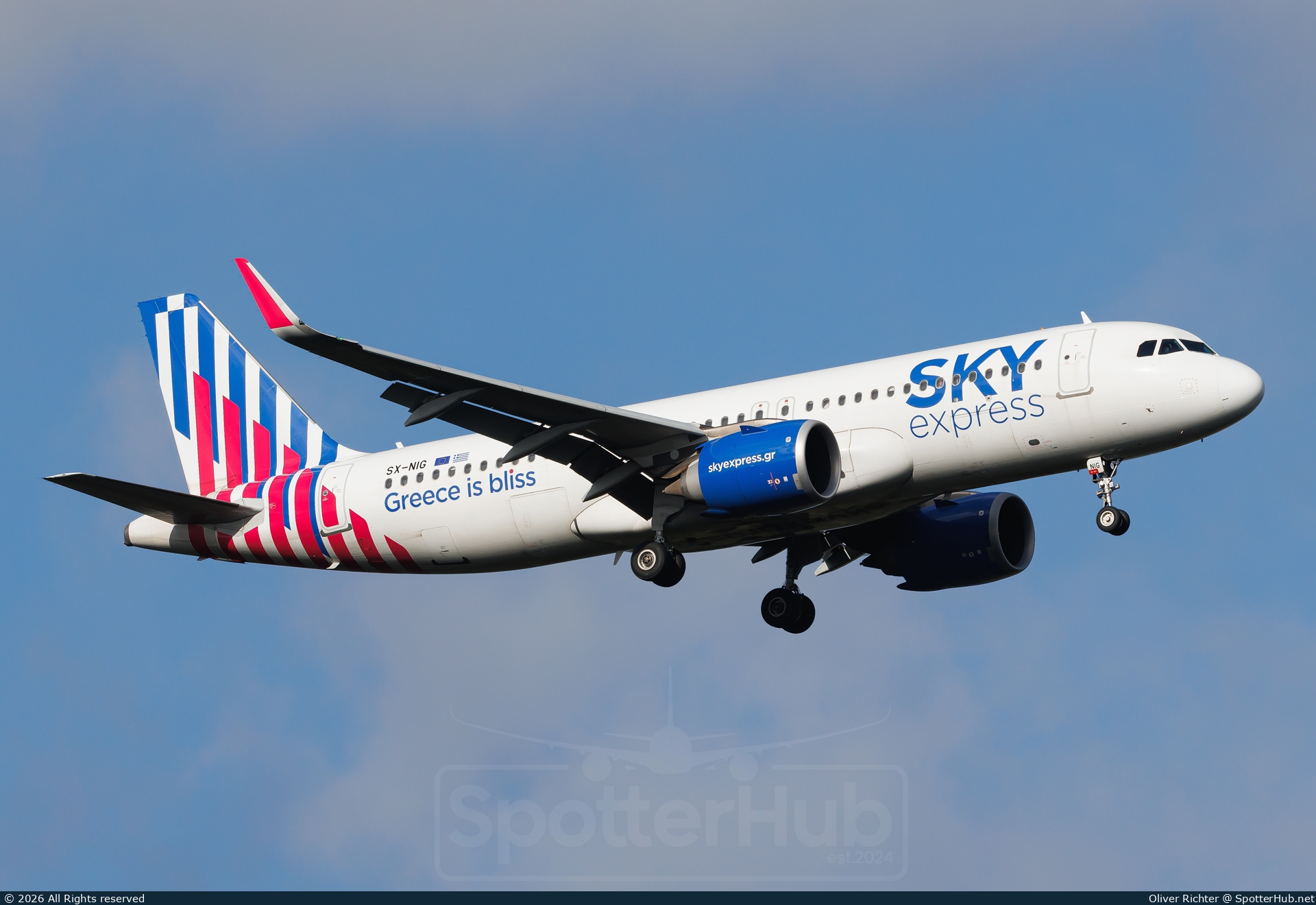 Photo of SX-NIG - Airbus A320-251N operated by Sky Express
