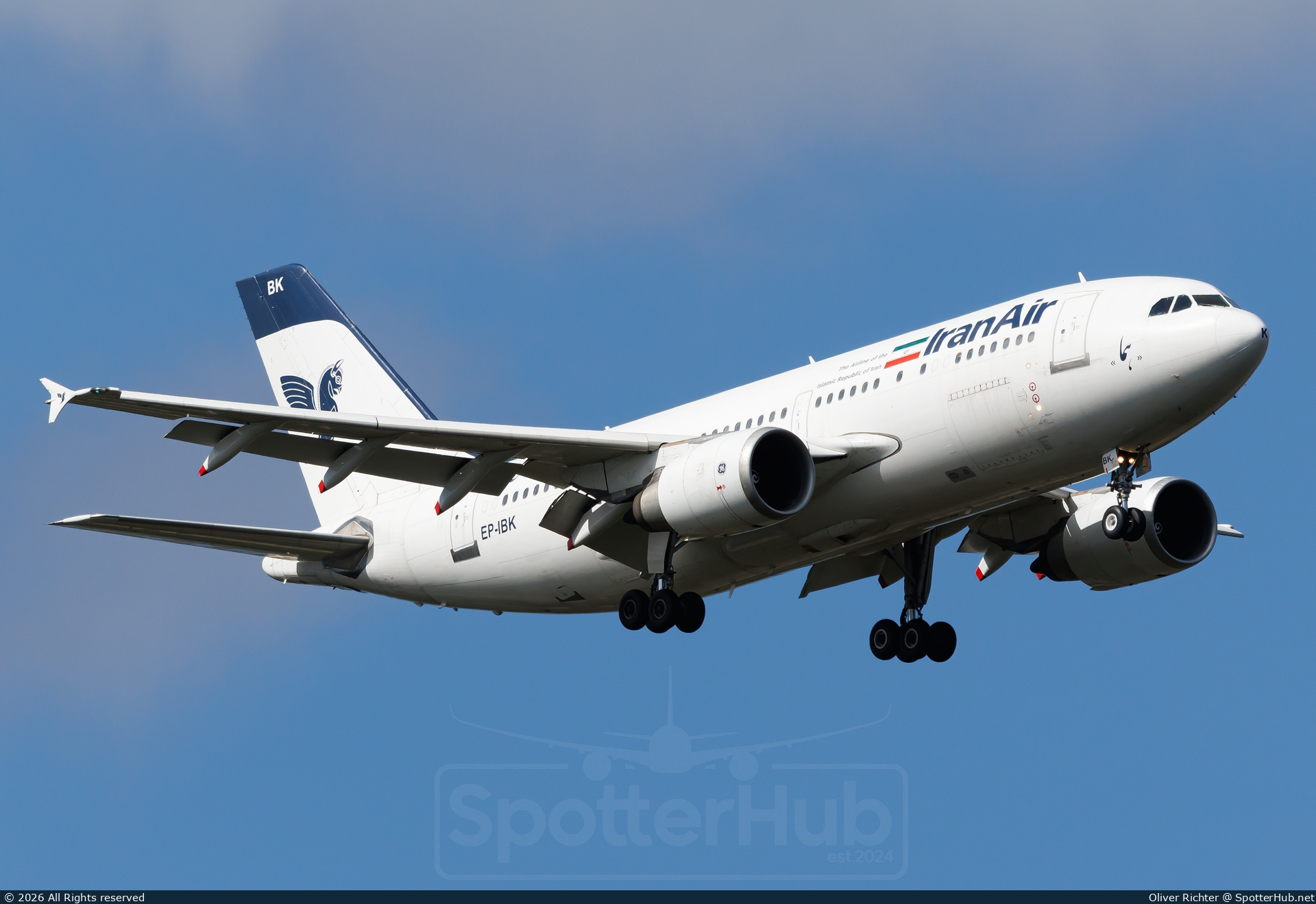 Photo of EP-IBK - Airbus A310-304 operated by Iran Air