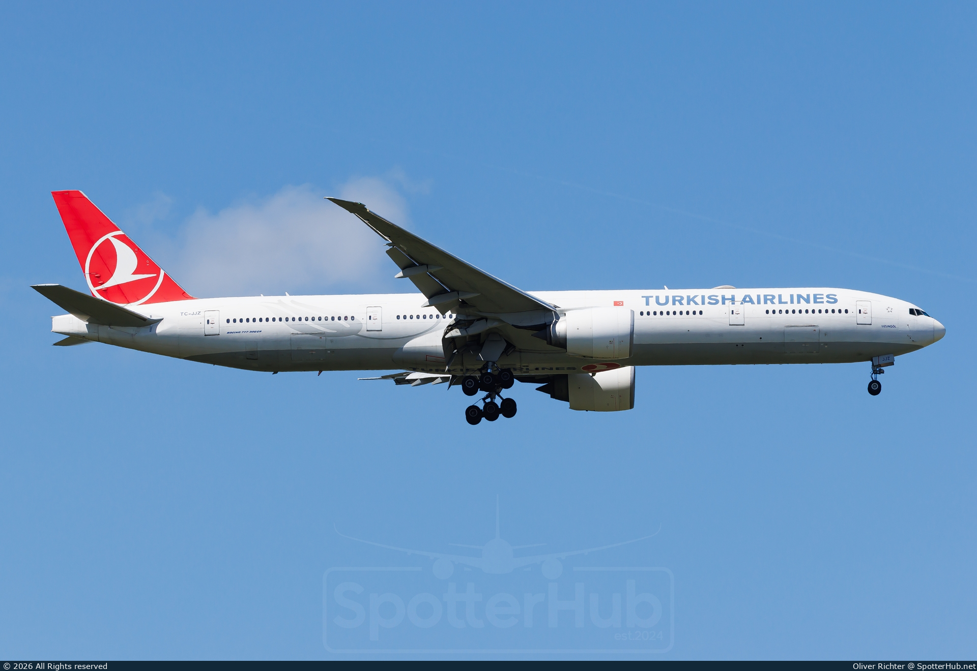 Photo of TC-JJZ - Boeing 777-3F2(ER) operated by Turkish Airlines