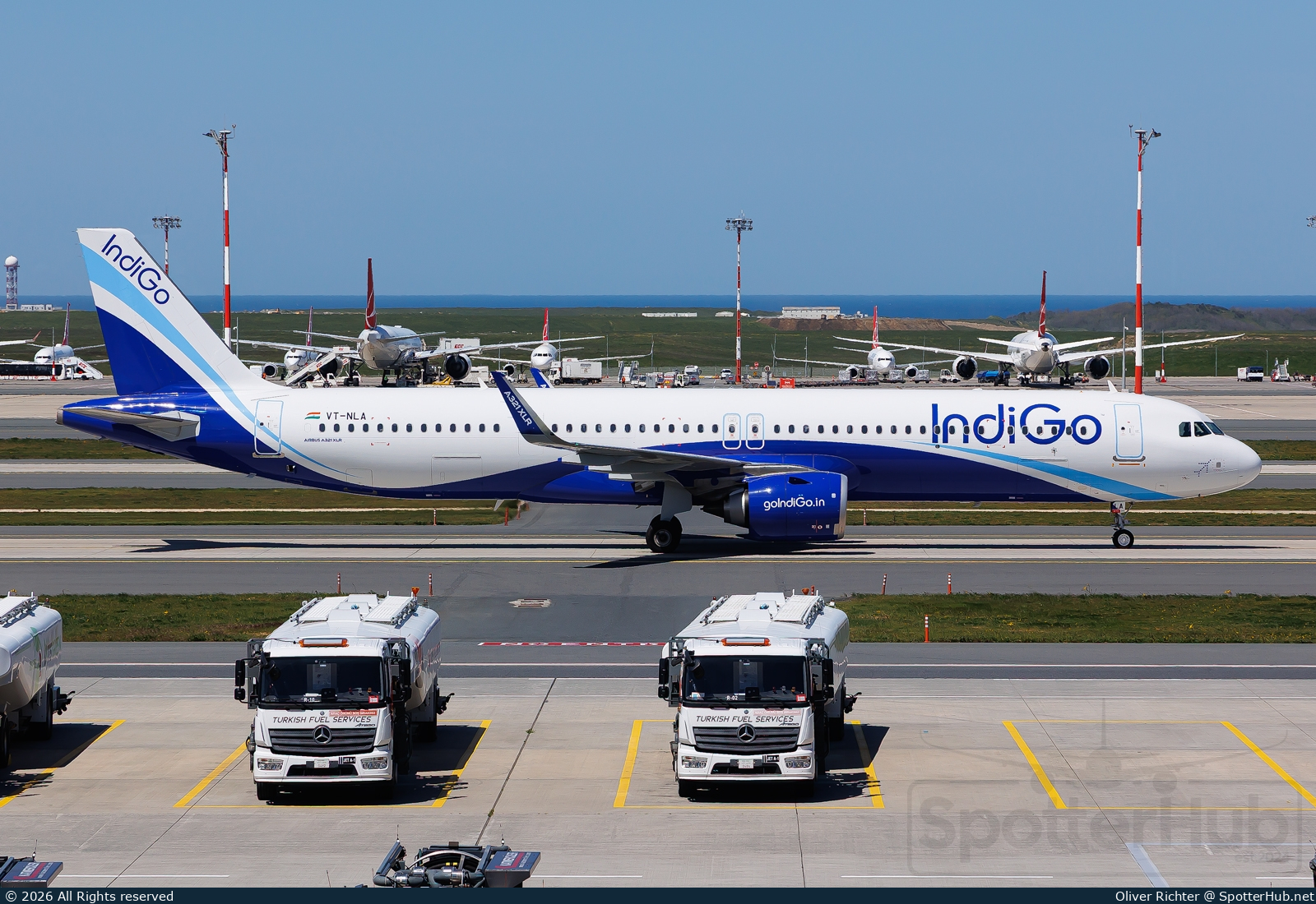 Photo of VT-NLA - Airbus A321-253NY operated by IndiGo