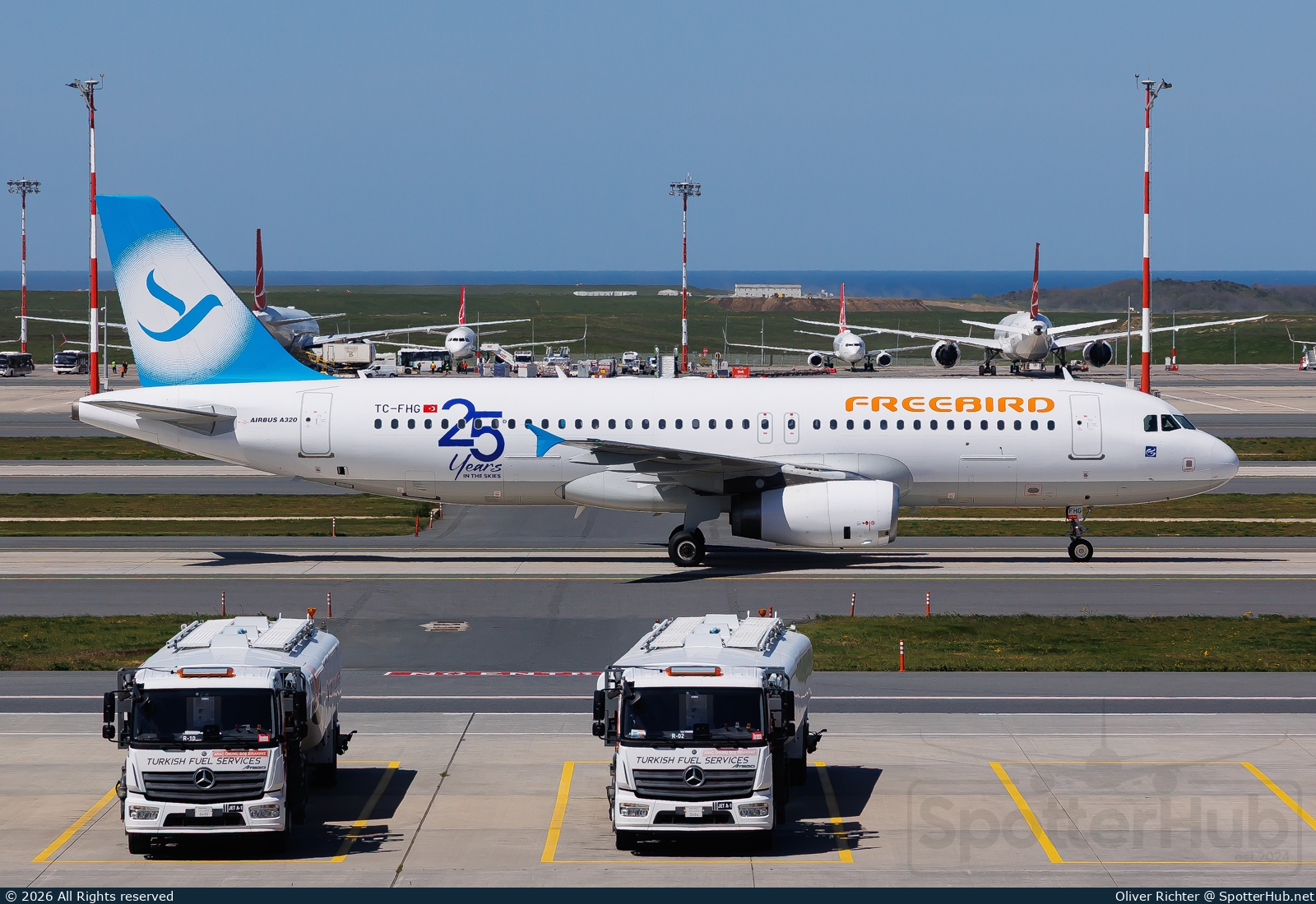 Photo of TC-FHG - Airbus A320-232 operated by Freebird Airlines