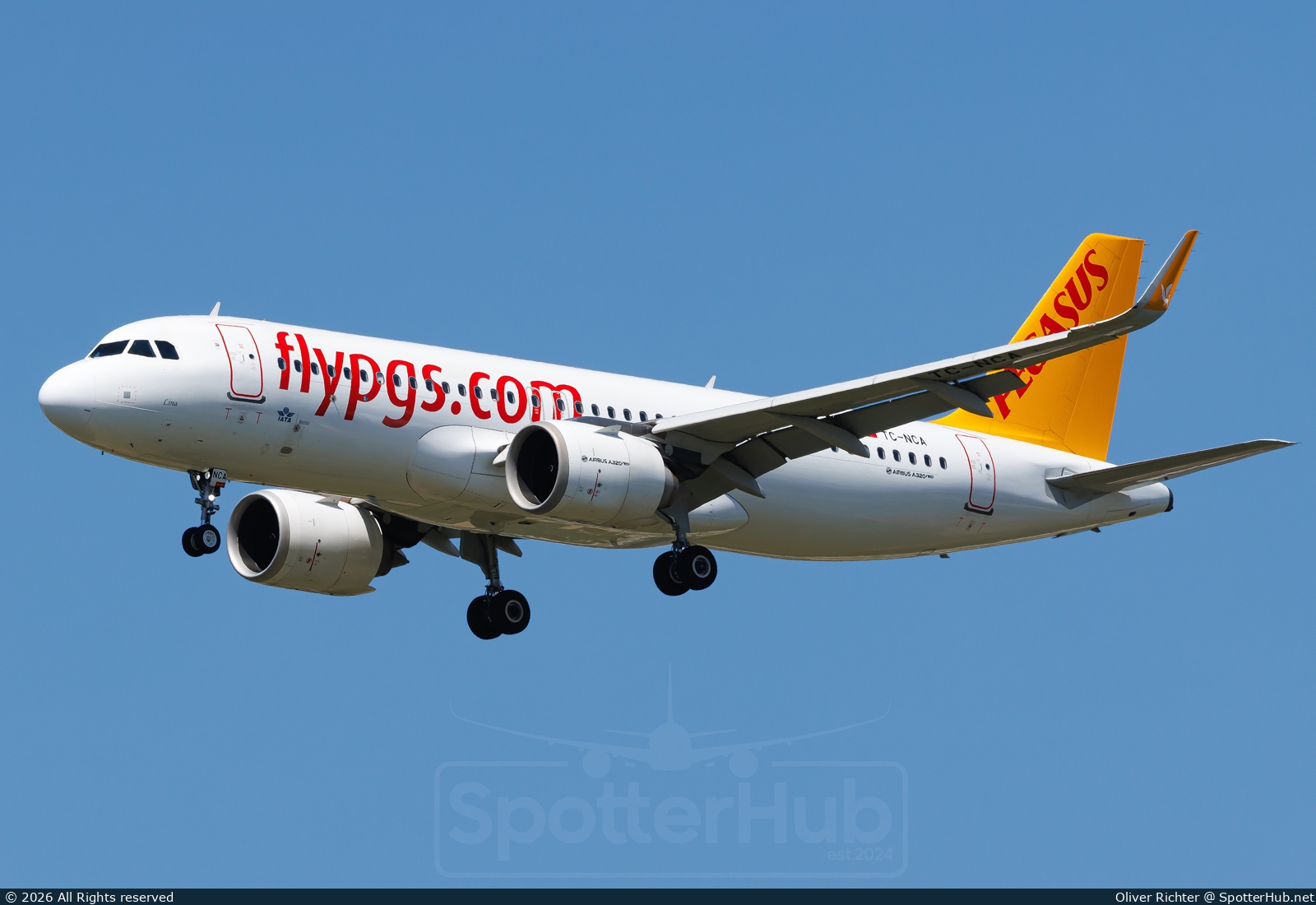 Photo of TC-NCA - Airbus A320-251N operated by Pegasus Airlines