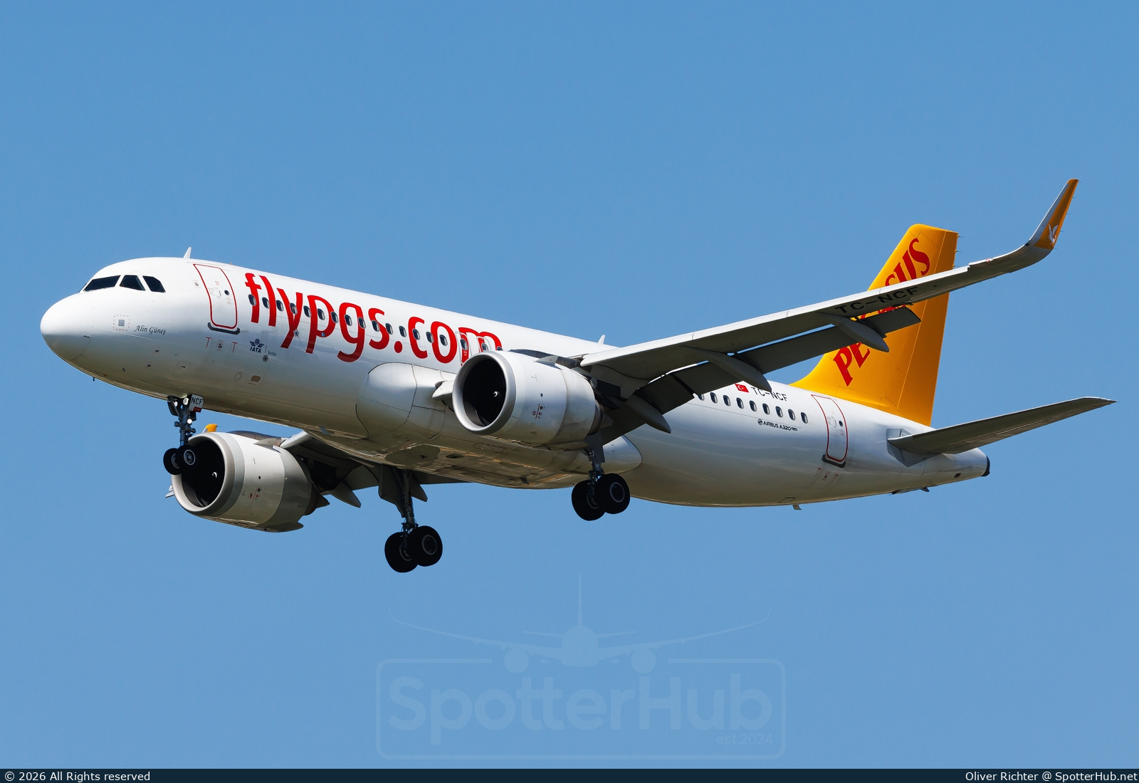 Photo of TC-NCF - Airbus A320-251N operated by Pegasus Airlines