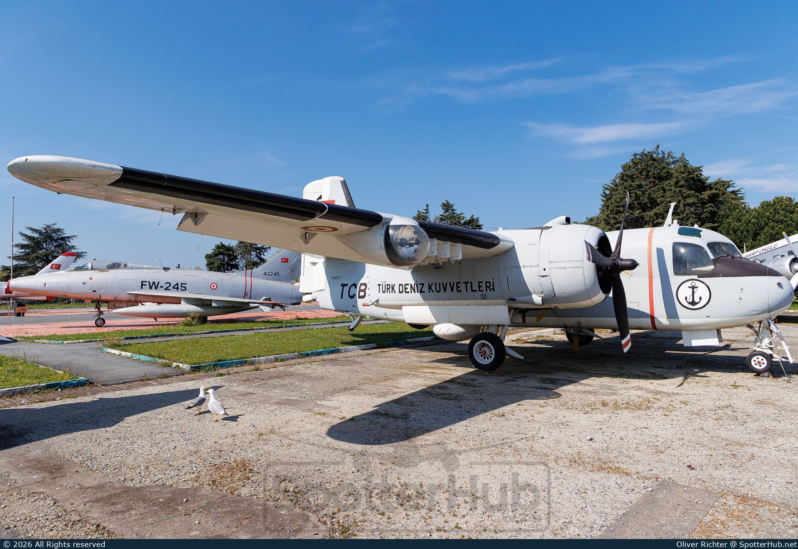 Photo of 149877 - Grumman S-2E Tracker operated by Turkish Navy