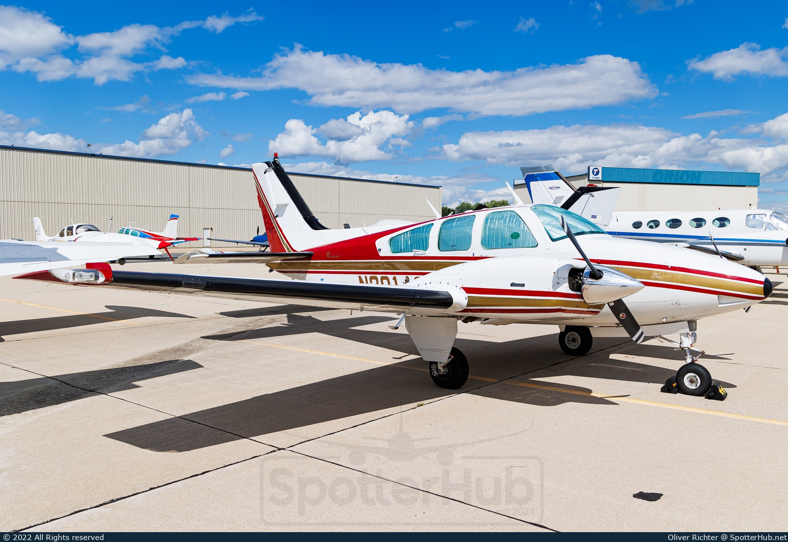 Photo of N20148 - Beechcraft 95-B55 Baron operated by Private