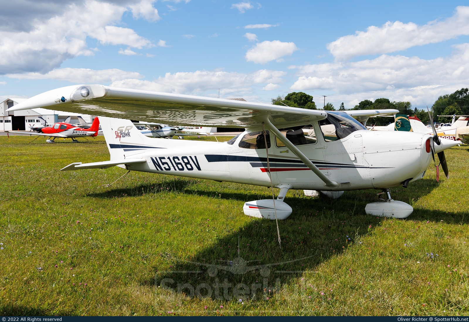 Photo of N5168V - Cessna 172S Skyhawk SP operated by Sky-Vu Flyers