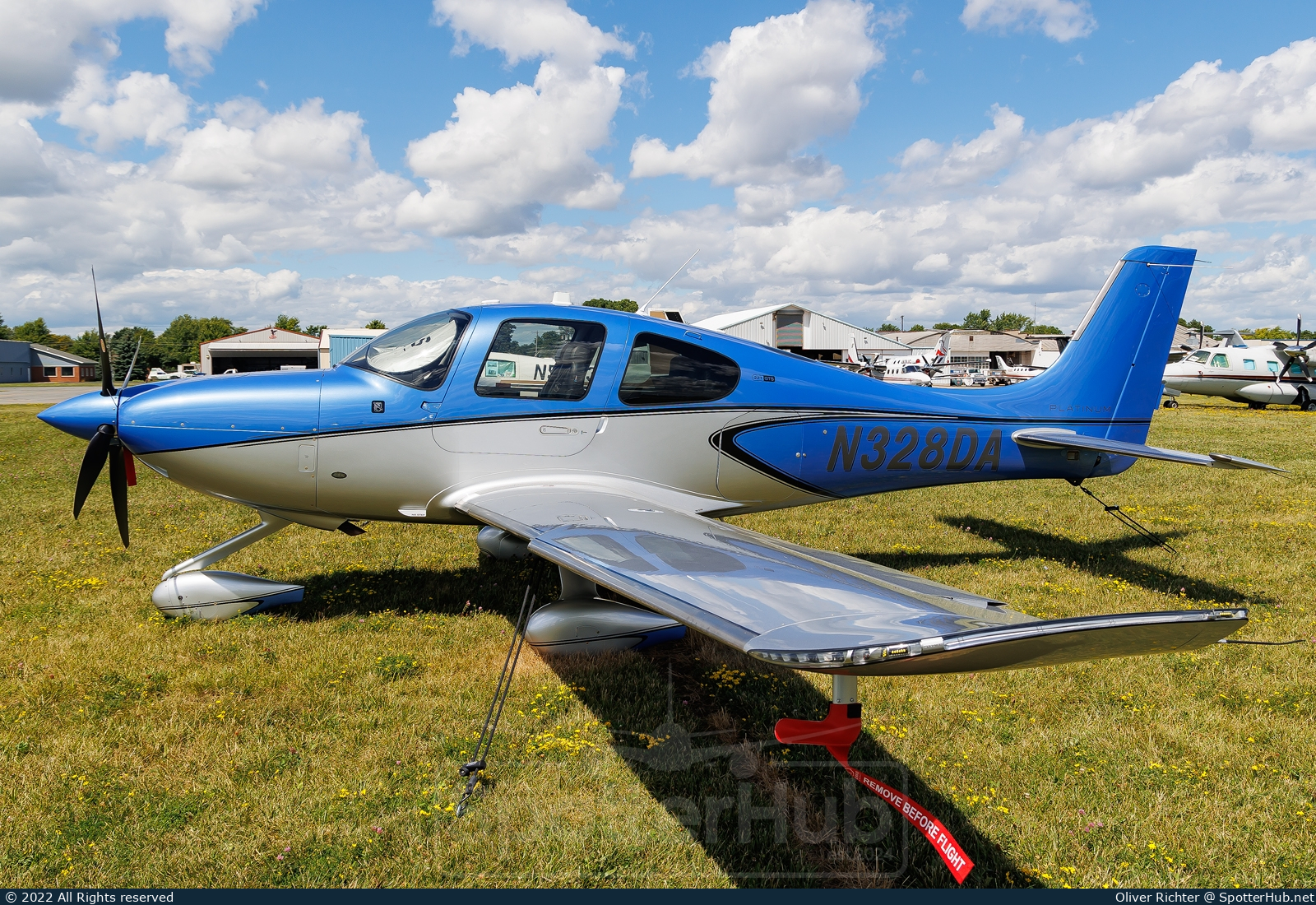 Photo of N328DA - Cirrus SR22T G6 GTS operated by Private