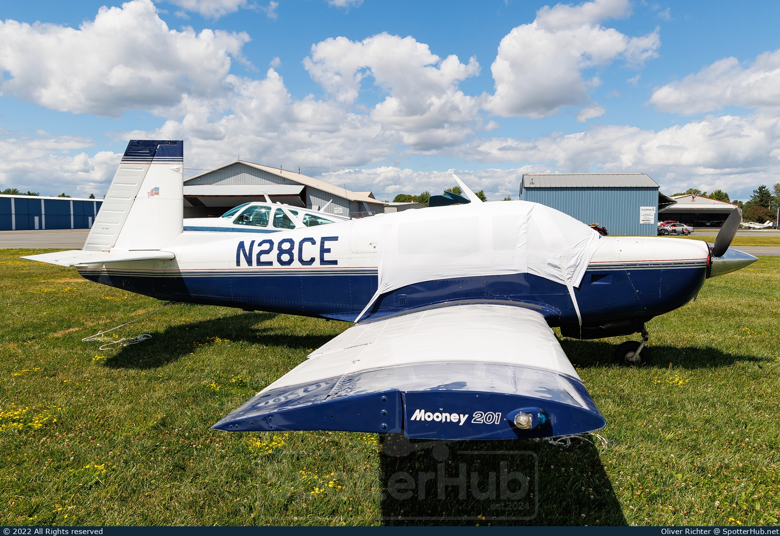 Photo of N28CE - Mooney M20J 201 operated by Private