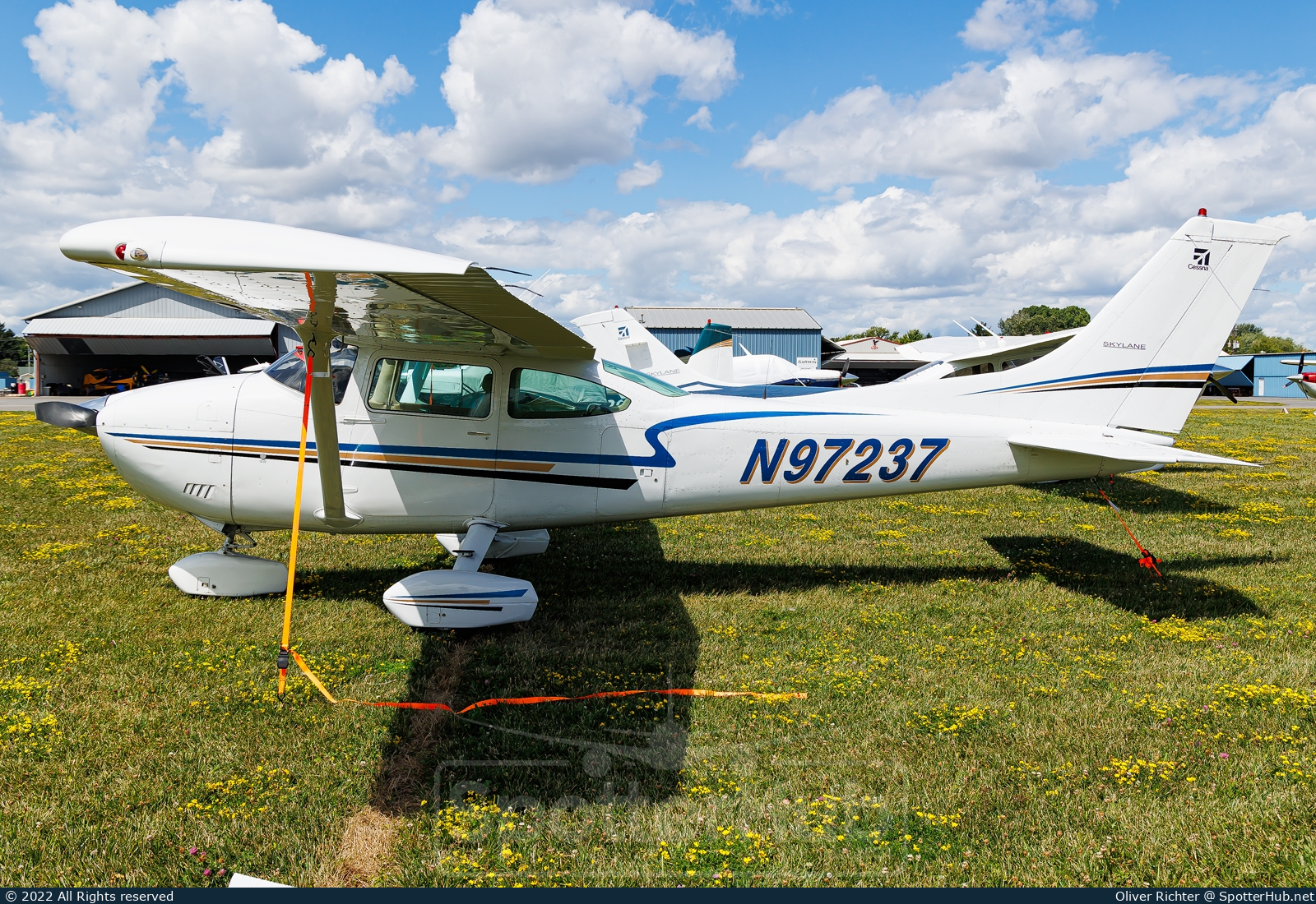 Photo of N97237 - Cessna 182Q Skylane operated by Private