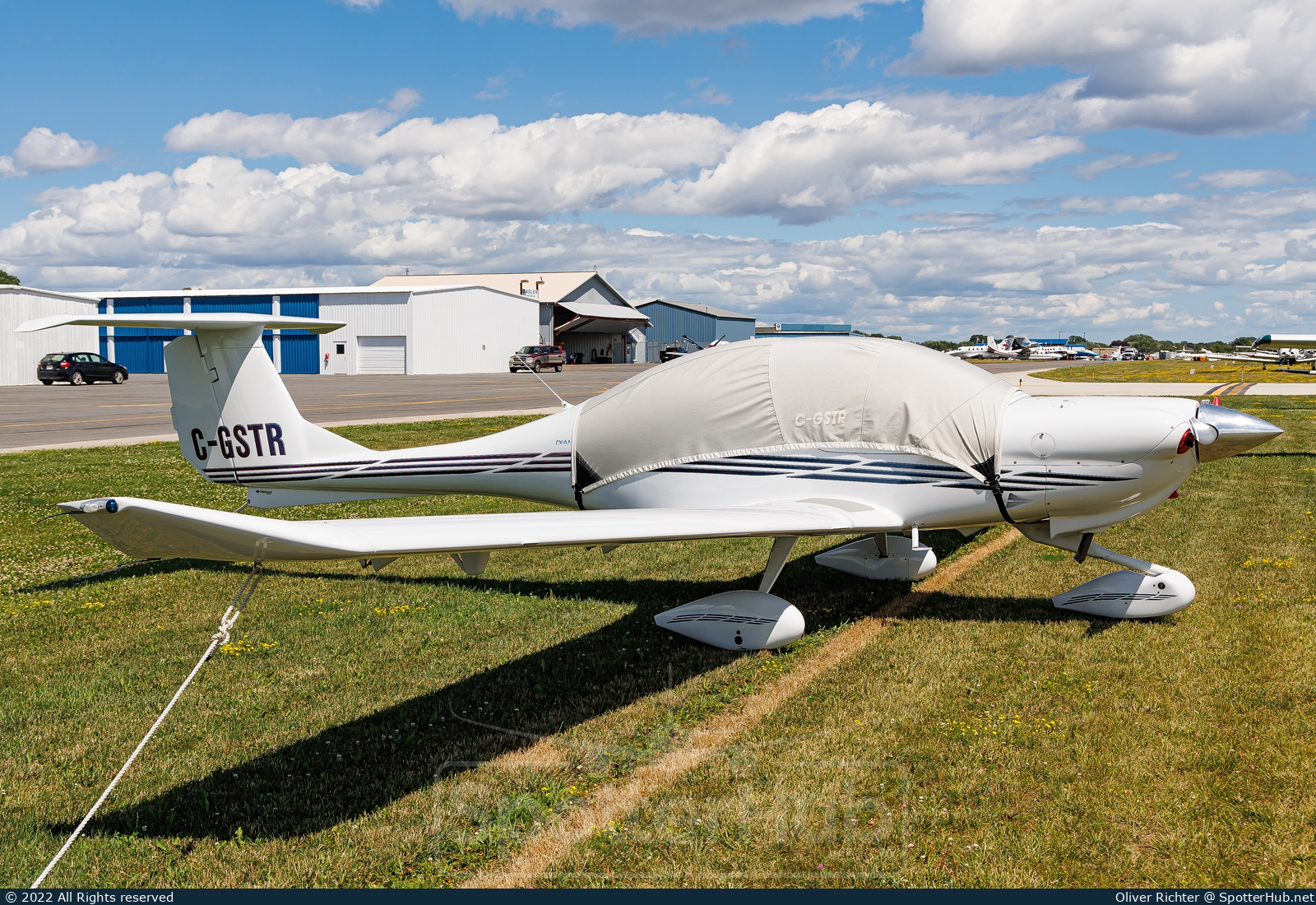 Photo of C-GSTR - Diamond DA40 Diamond Star operated by Private
