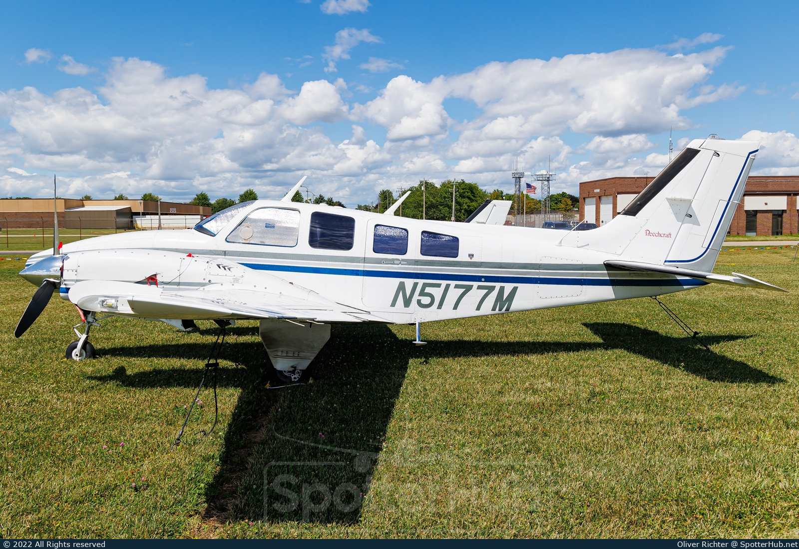 Photo of N5177M - Beechcraft 58P Pressurized Baron operated by Private