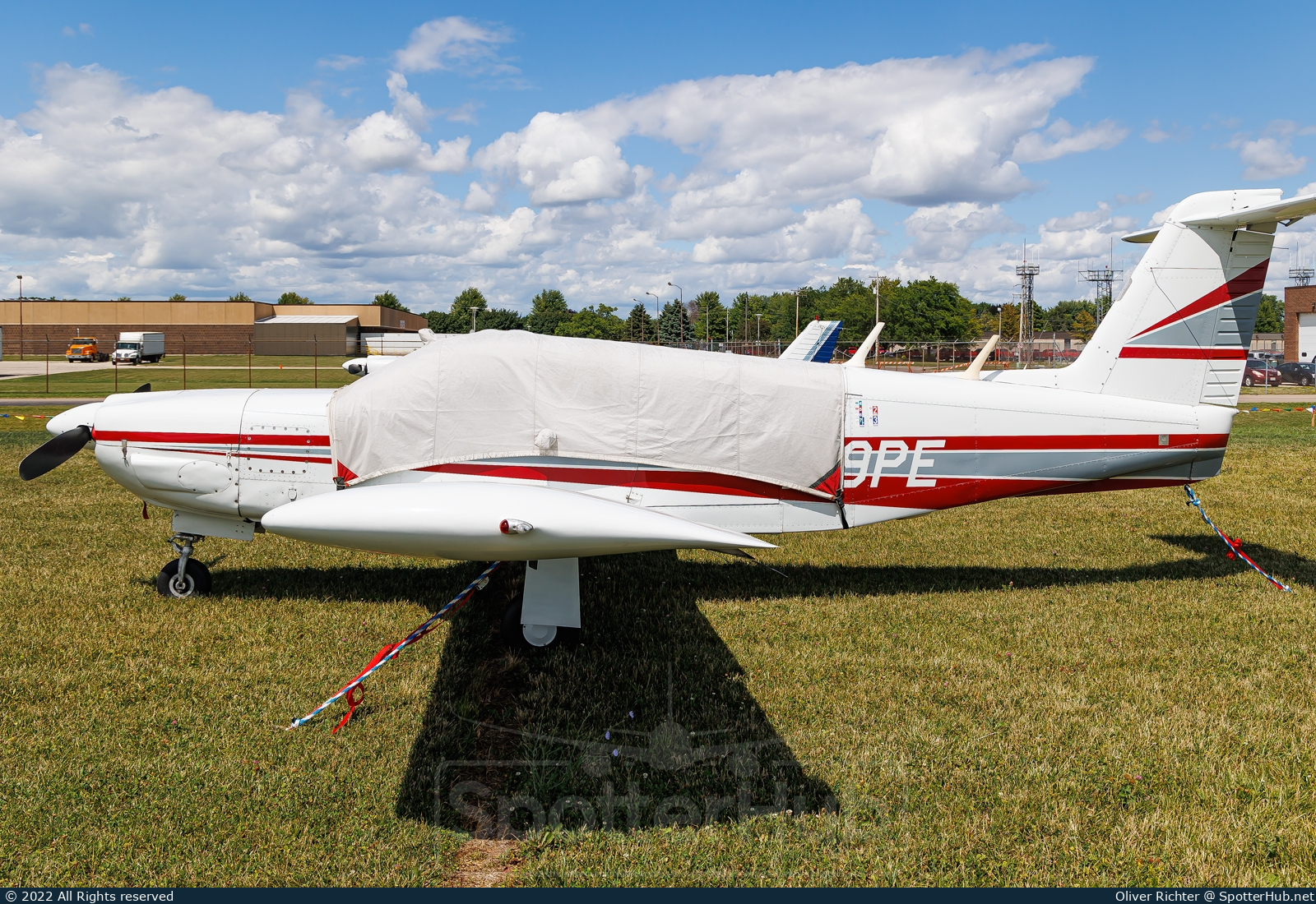 Photo of N19PE - Piper PA-32RT-300 Lance II operated by Private