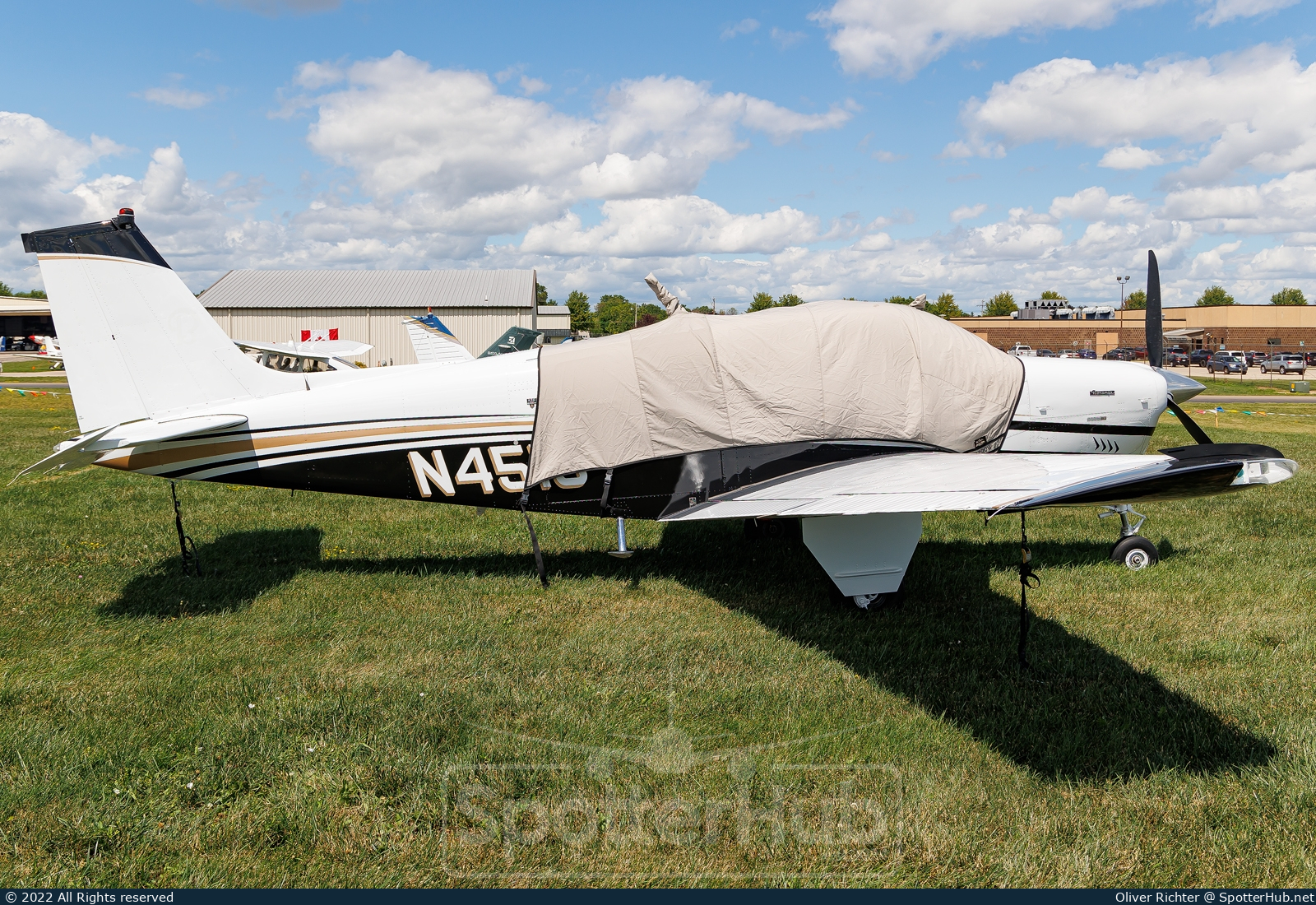 Photo of N451S - Beechcraft A36 Bonanza operated by Private