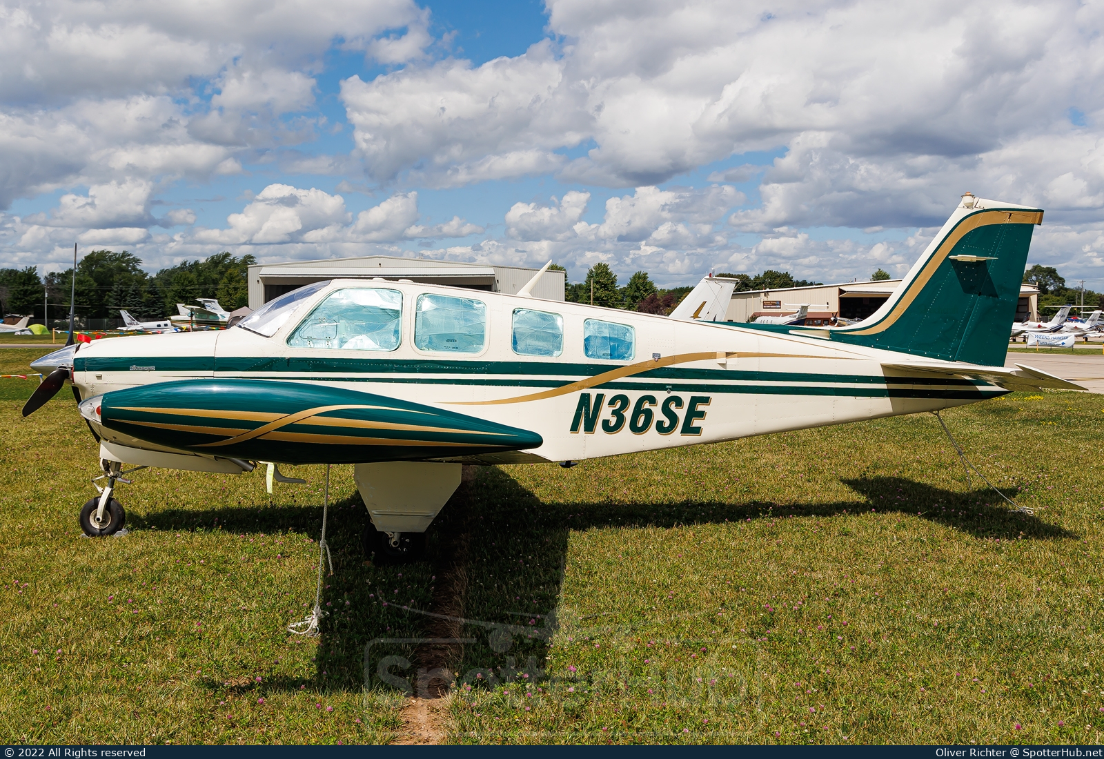 Photo of N36SE - Beechcraft A36 Bonanza operated by Private