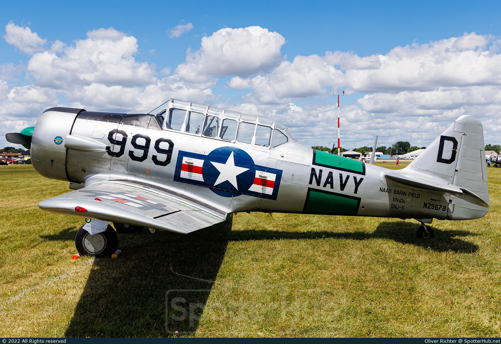 Photo of N29678 - North American AT-6D Texan operated by Private