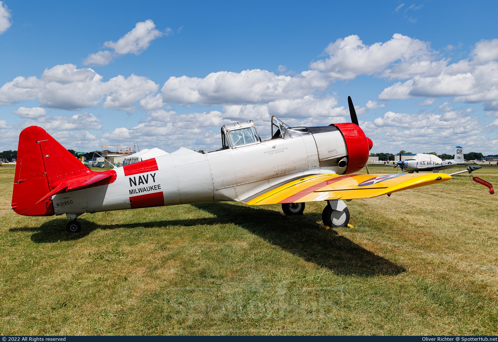 Photo of N3195G - North American SNJ-5 Texan operated by Commemorative Air Force