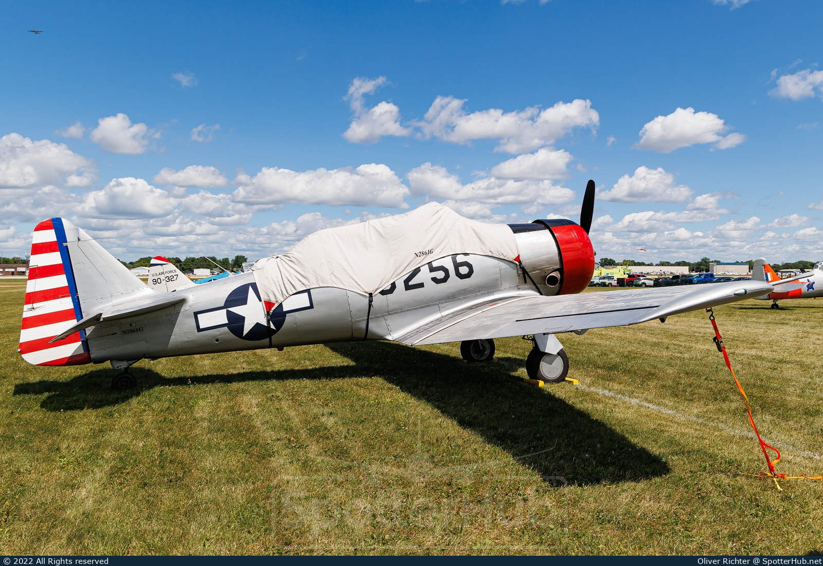Photo of N2861G - North American SNJ-6 Texan operated by Private