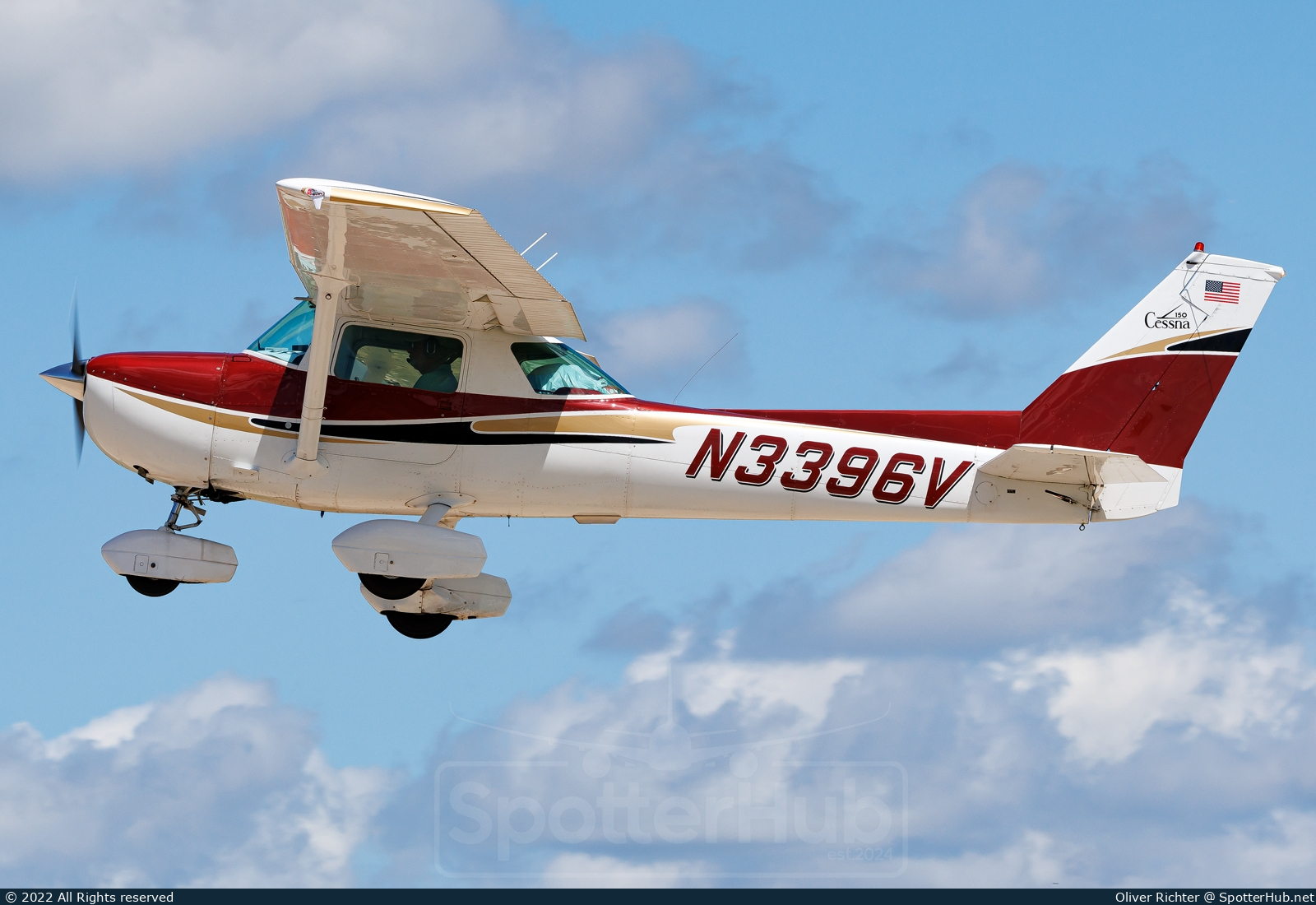 Photo of N3396V - Cessna 150M Commuter operated by Private