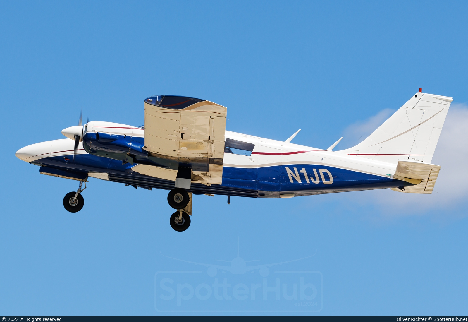Photo of N1JD - Piper PA-34-200 Seneca operated by Double Time Aviation