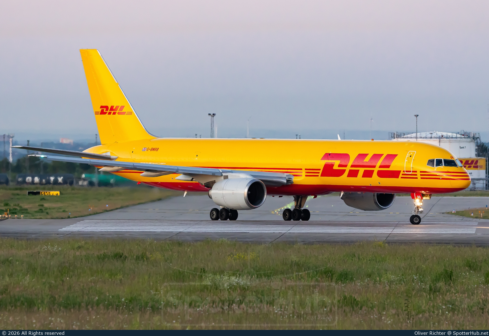Photo of G-BMRB - Boeing 757-236(SF) operated by DHL Air