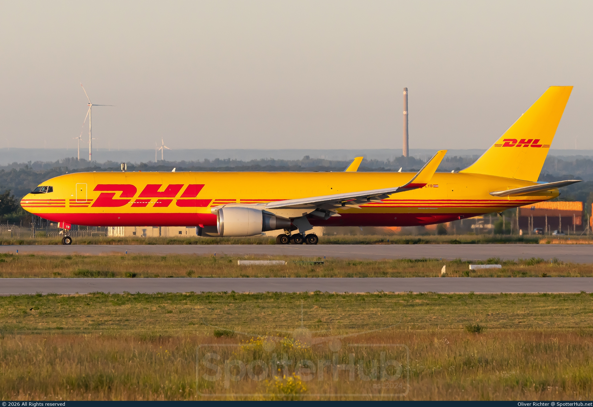 Photo of OE-LYB - Boeing 767-304(ER)(BDSF) operated by DHL Air Austria