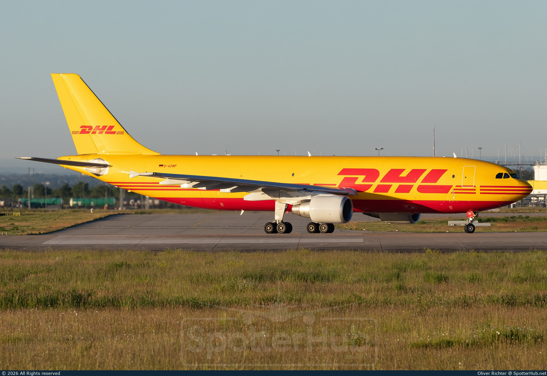 Photo of D-AZMP - Airbus A300B4-622R(F) operated by European Air Transport