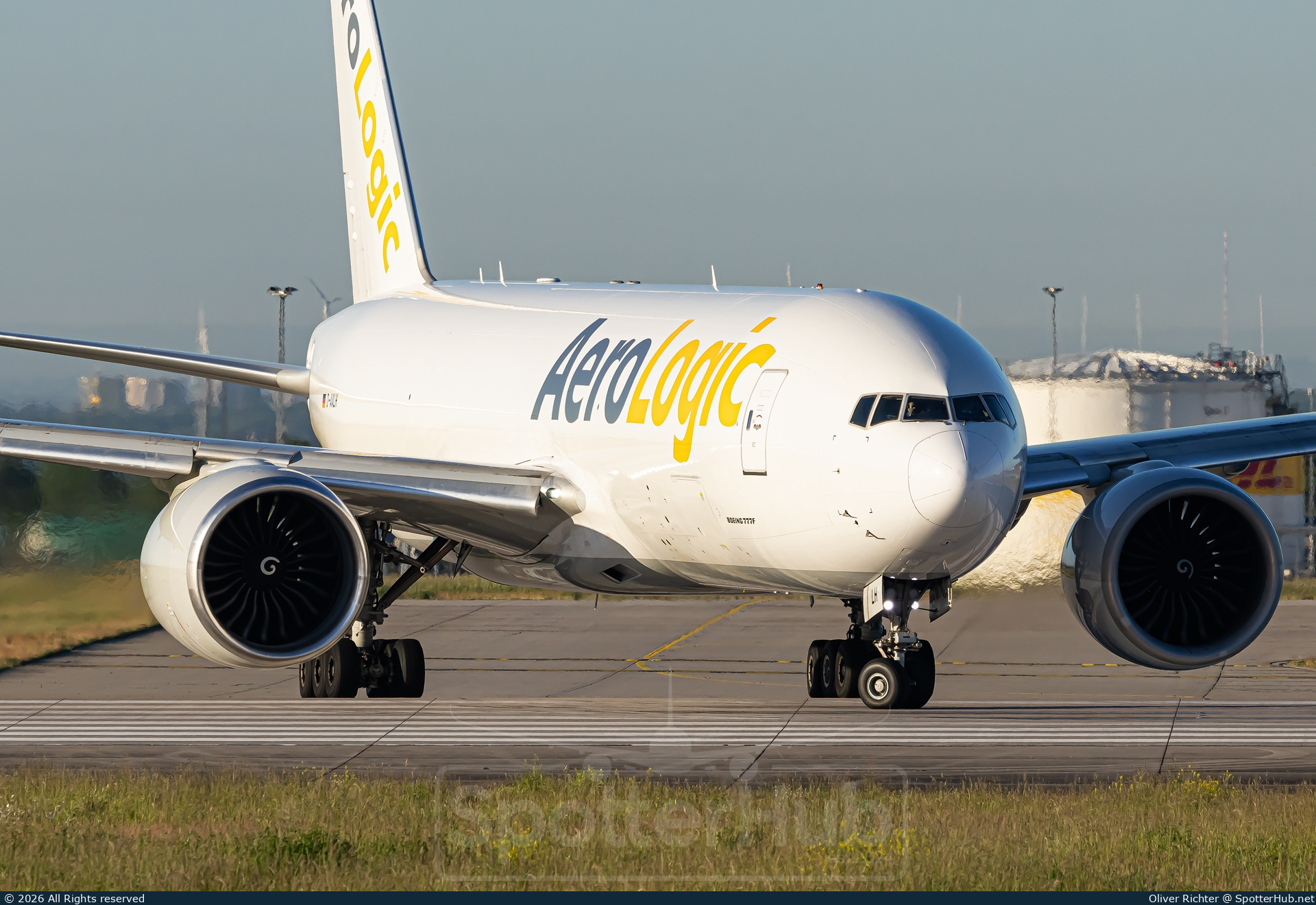 Photo of D-AALH - Boeing 777-FZN operated by AeroLogic