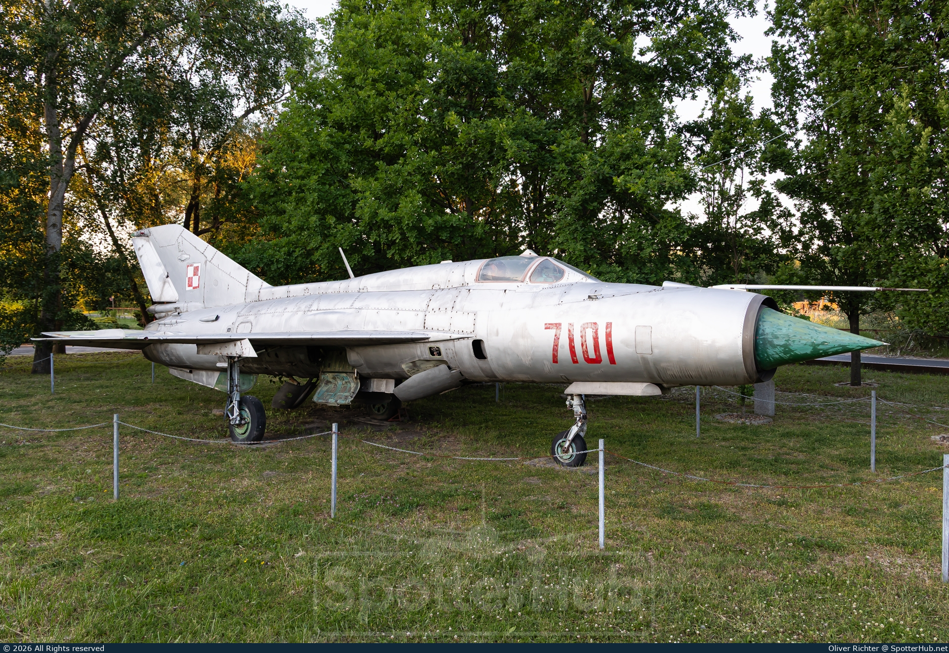 Photo of 7101 - Mikoyan-Gurevich MiG-21PFM Fishbed-F operated by Polish Air Force