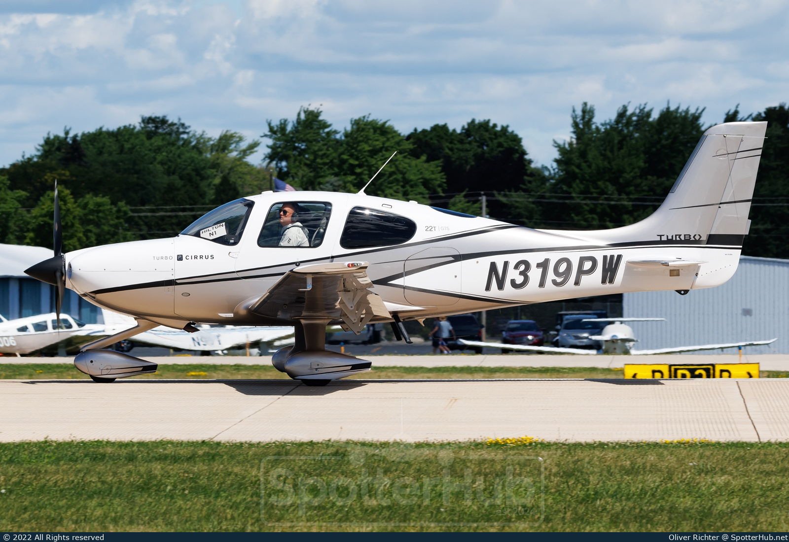 Photo of N319PW - Cirrus SR22T G5 GTS operated by Private