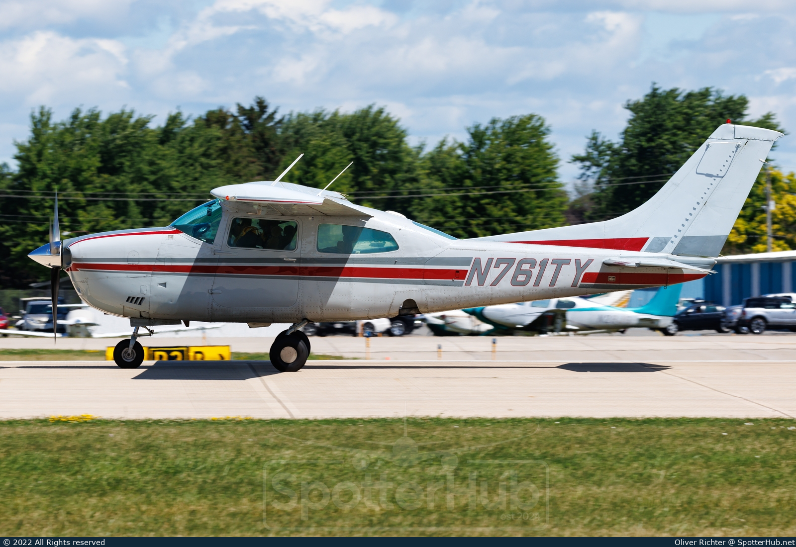 Photo of N761TY - Cessna T210M Turbo Centurion operated by Private